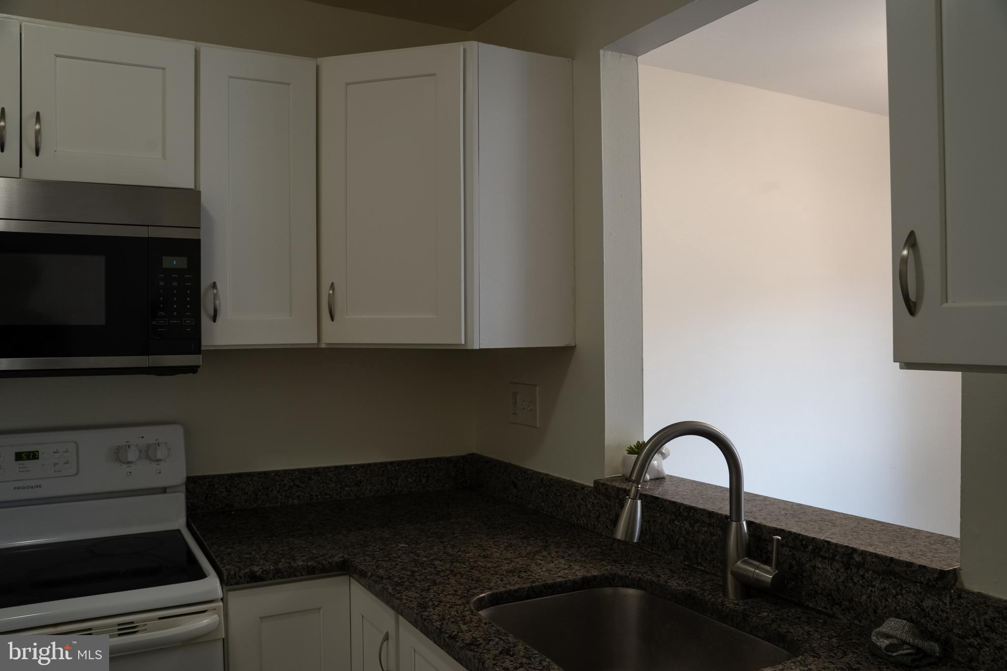 CLUBSIDE - Residential