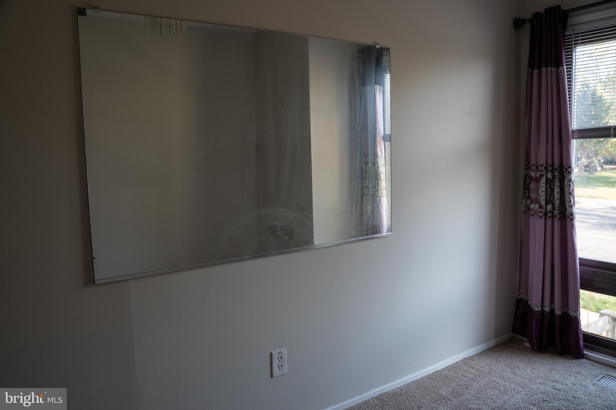 CLUBSIDE - Residential