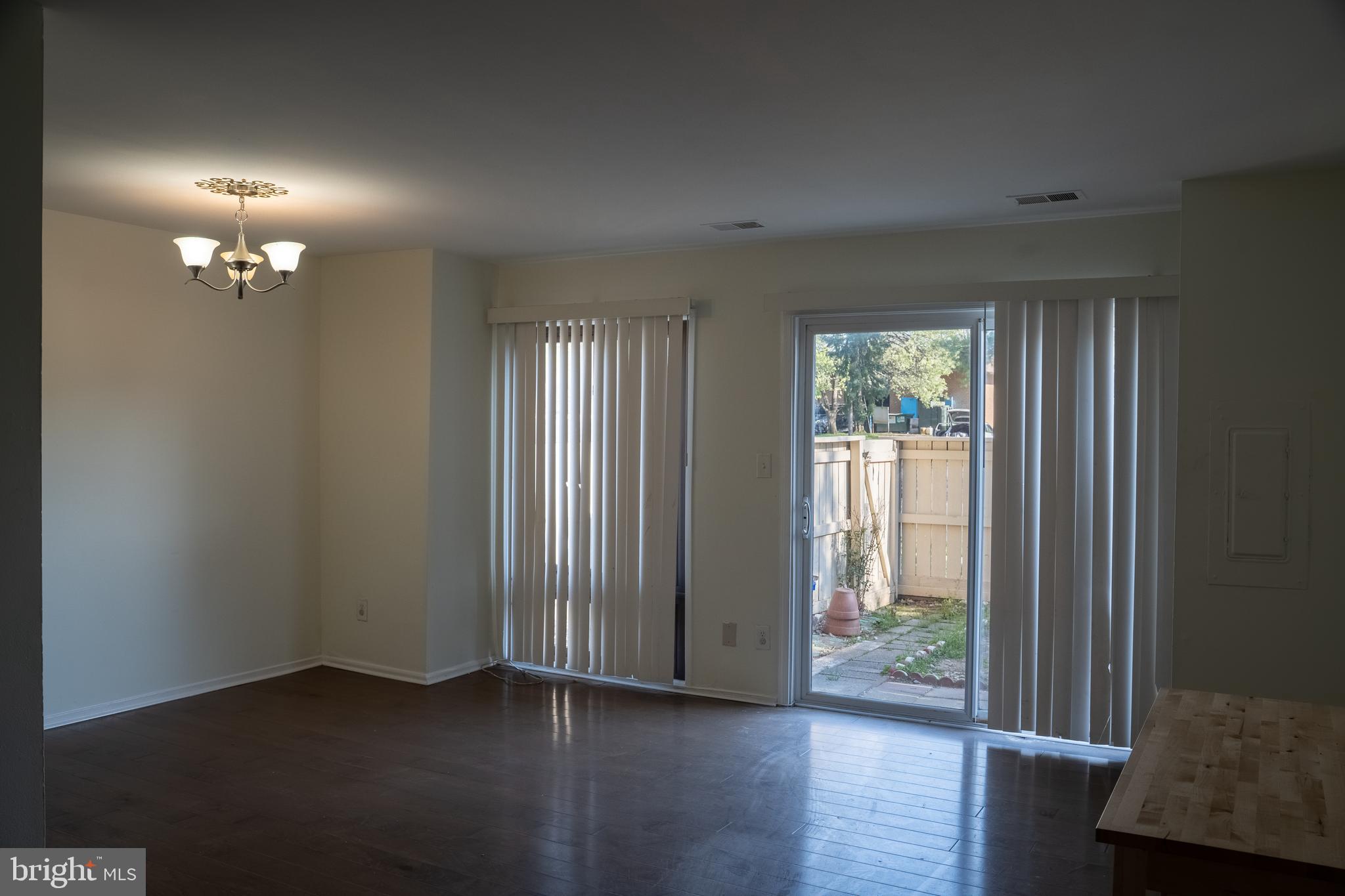 10010 RIDGELINE DRIVE