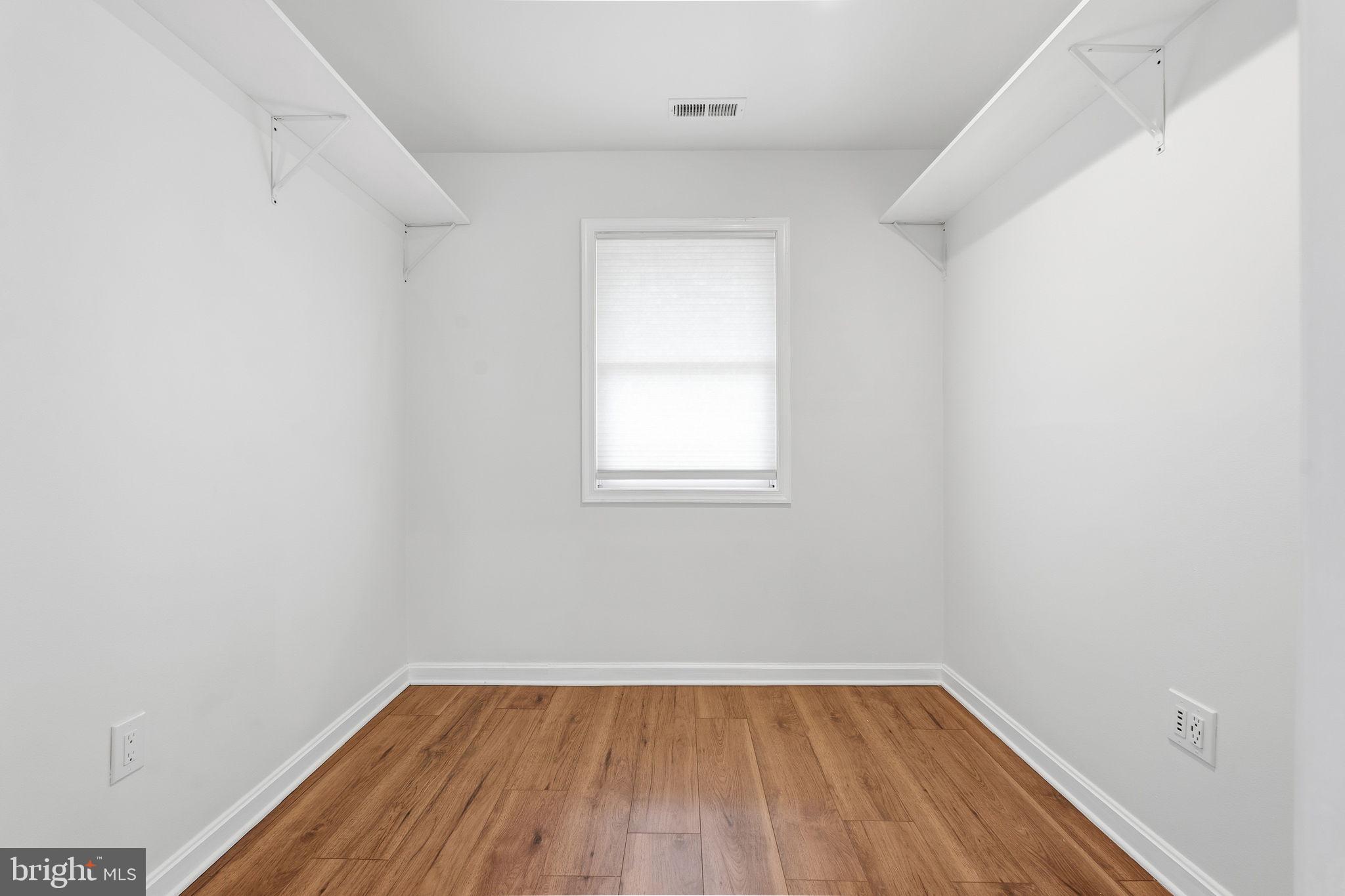 HOLLY HILL HARBOR - Residential