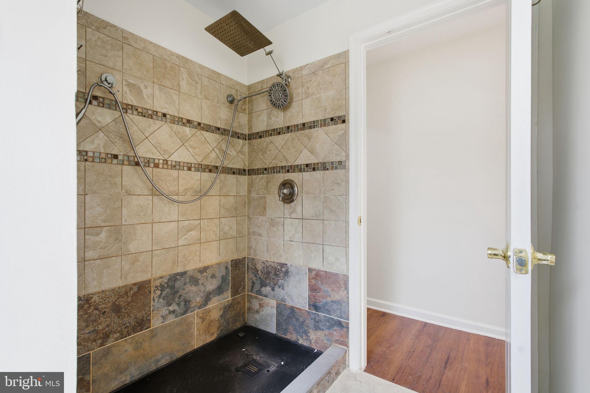 HOLLY HILL HARBOR - Residential