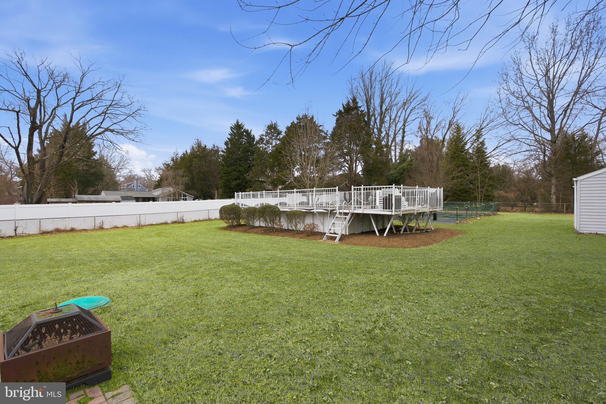 HOLLY HILL HARBOR - Residential