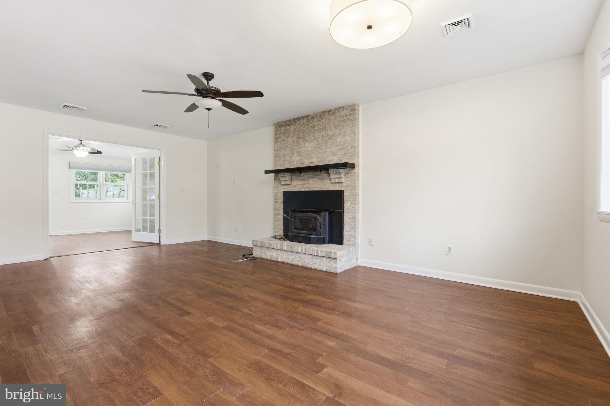 HOLLY HILL HARBOR - Residential