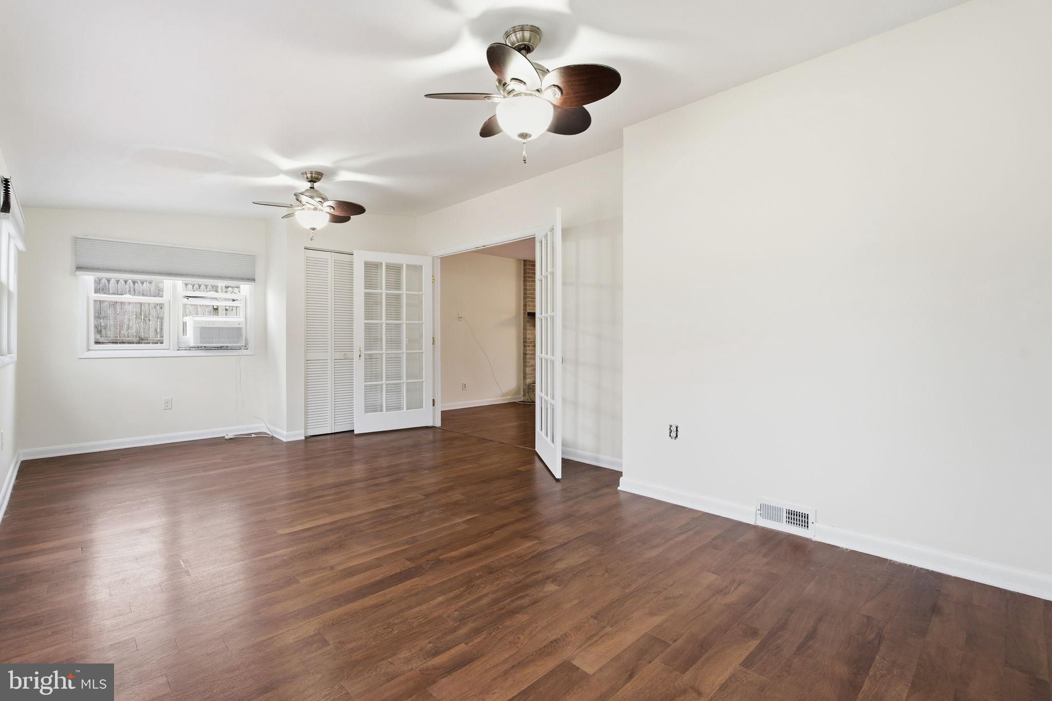 HOLLY HILL HARBOR - Residential