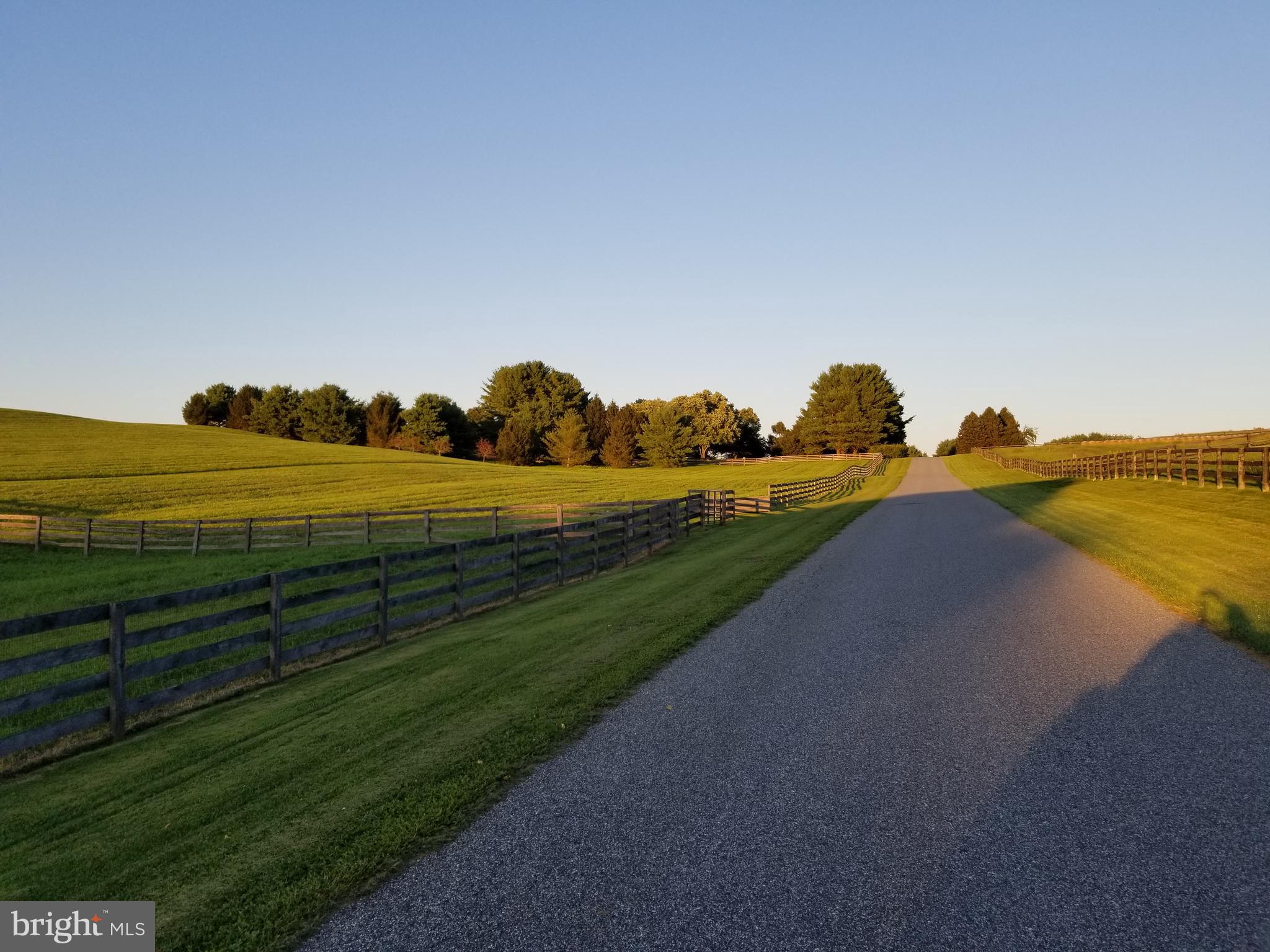 WORTHINGTON VALLEY - Farm