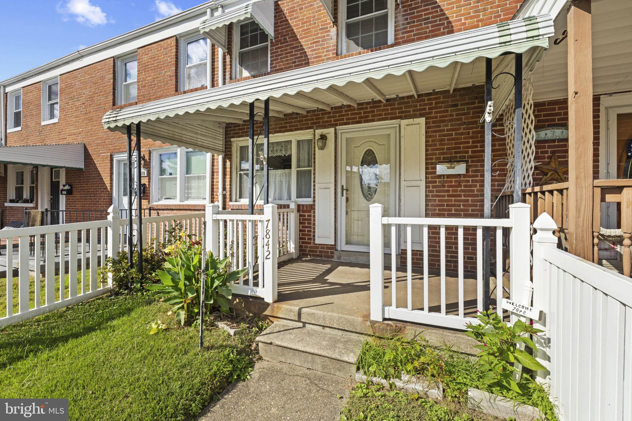 7842 SAINT BONIFACE LANE