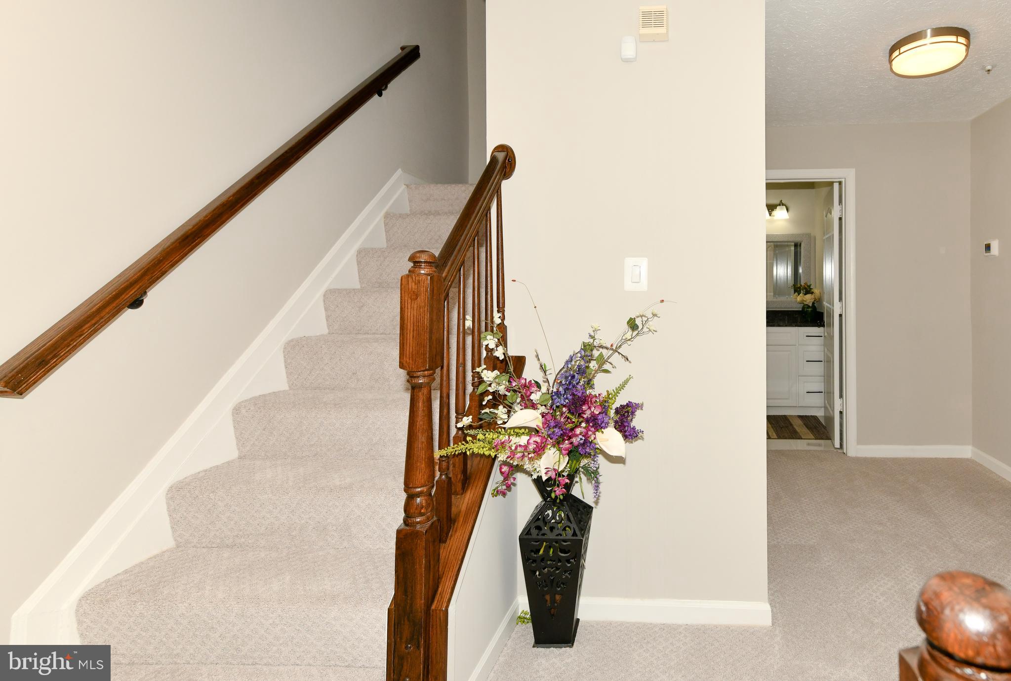 GLENSFORD CONDO - Residential