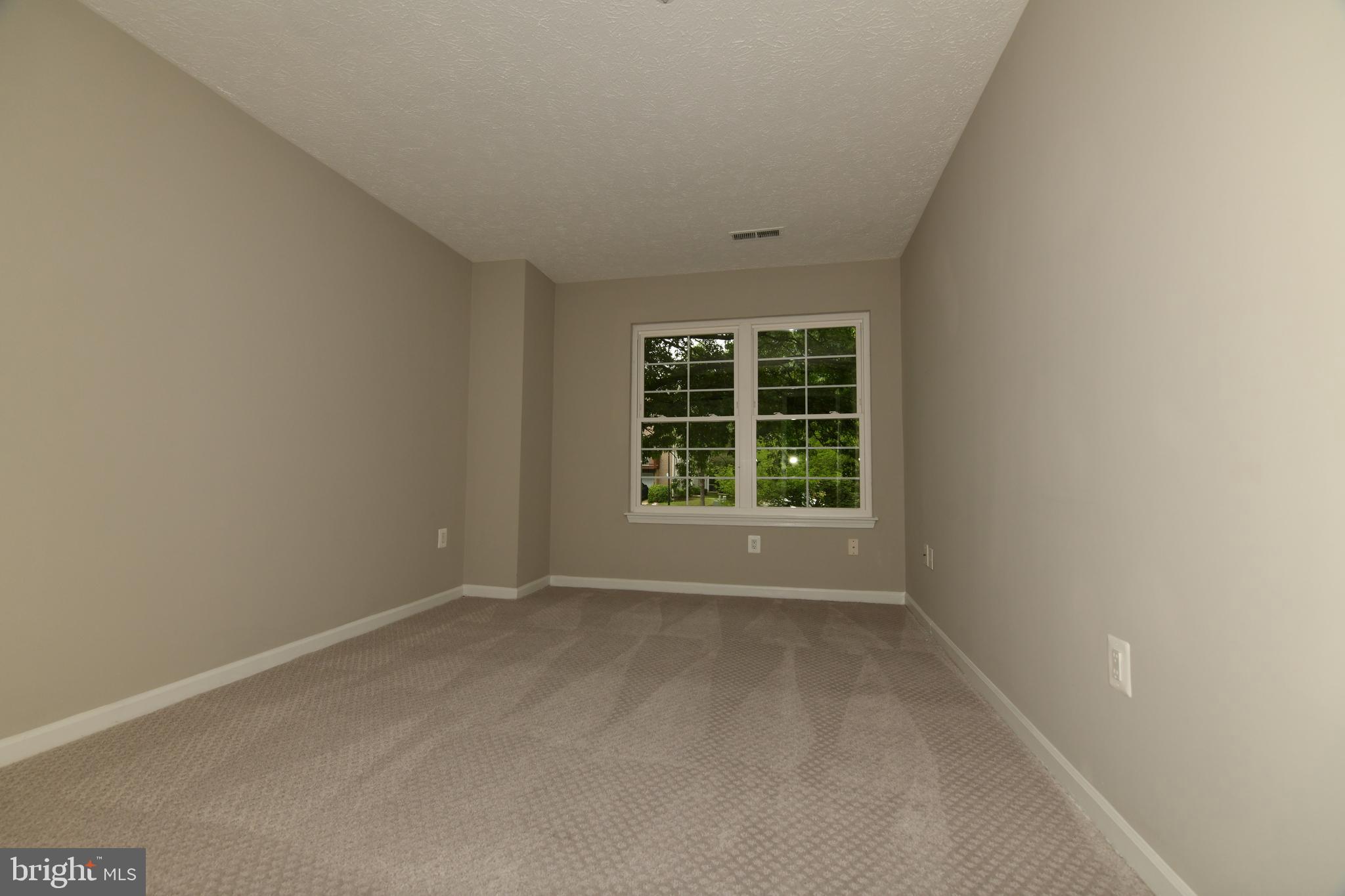 GLENSFORD CONDO - Residential