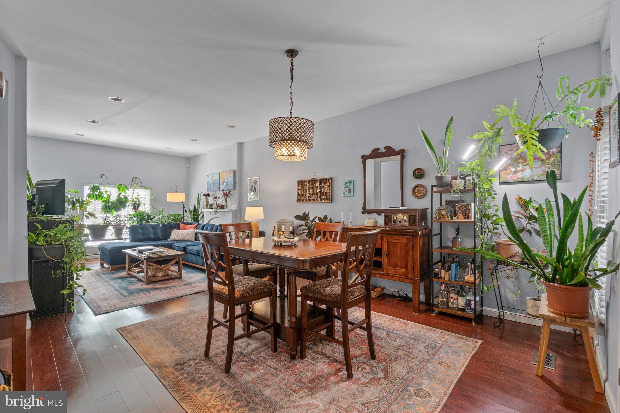 HARWOOD - Residential