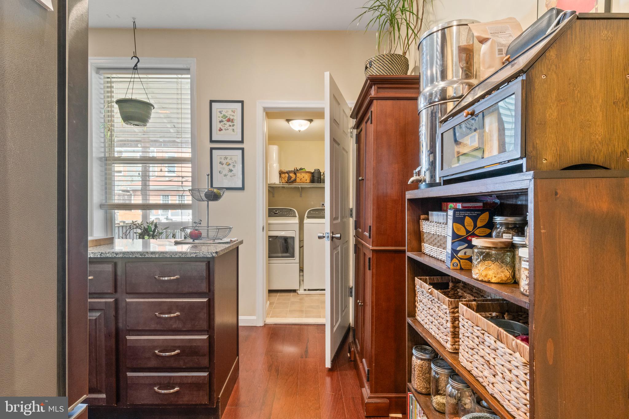 HARWOOD - Residential