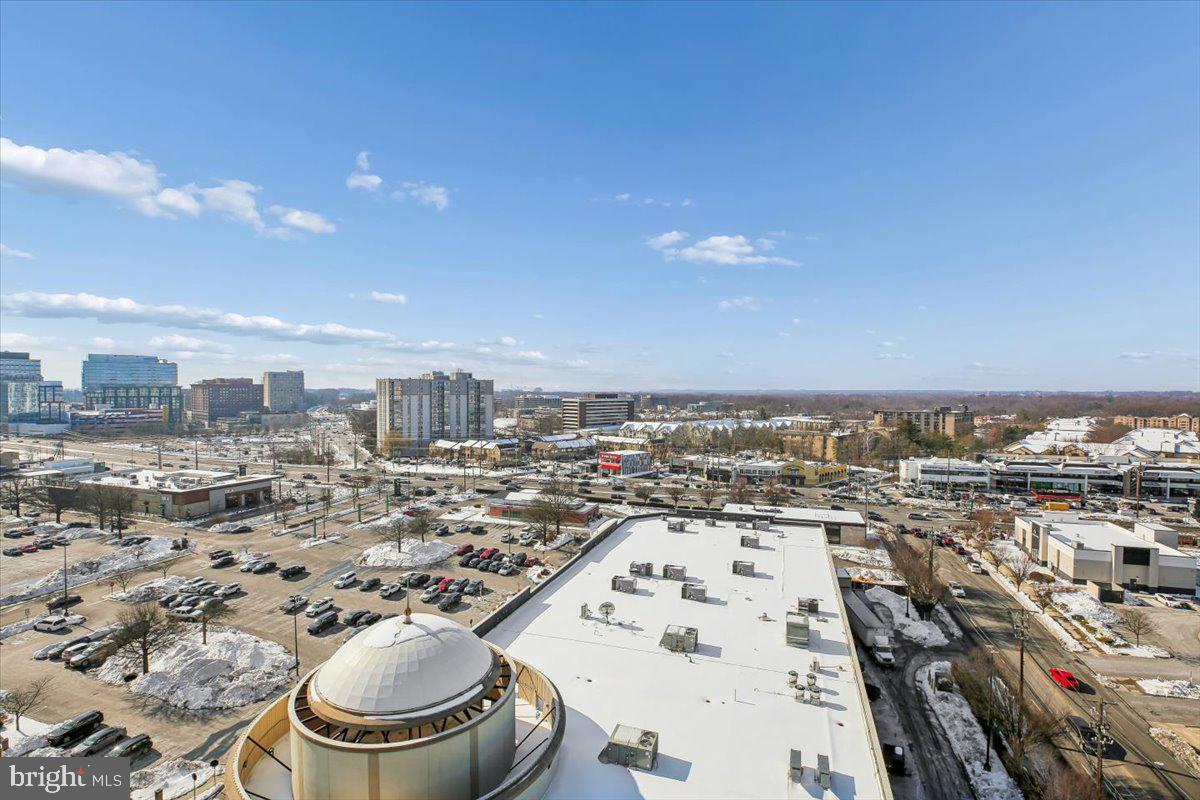 MIDTOWN BETHESDA NORTH - Residential