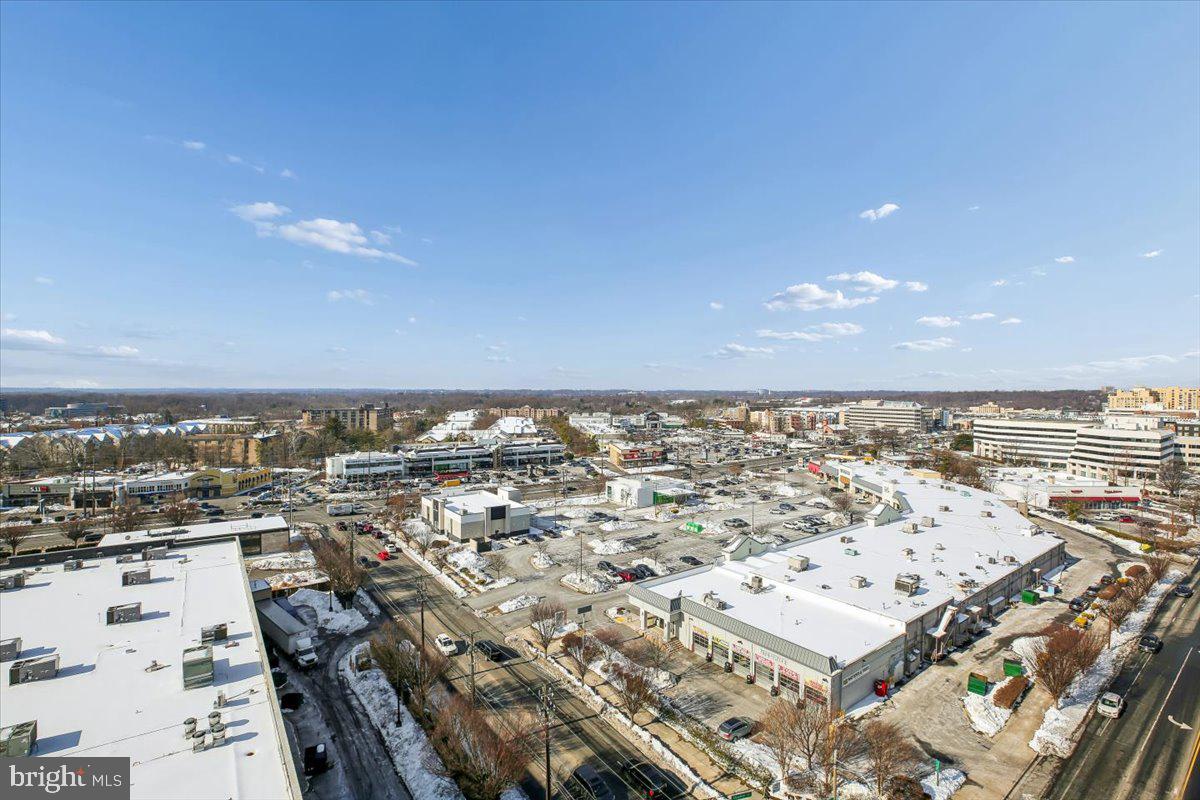 MIDTOWN BETHESDA NORTH - Residential