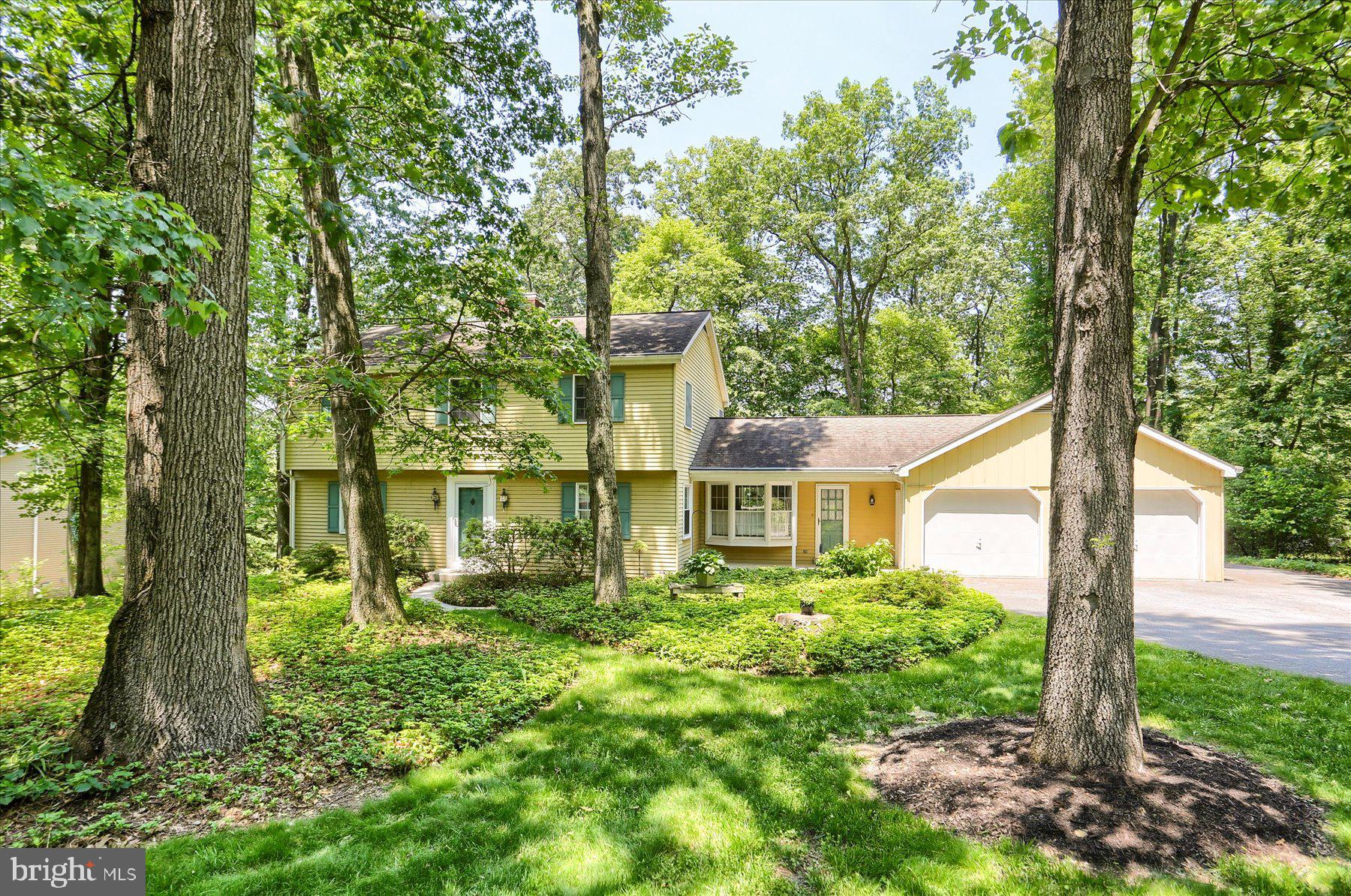 51 BOXWOOD DRIVE