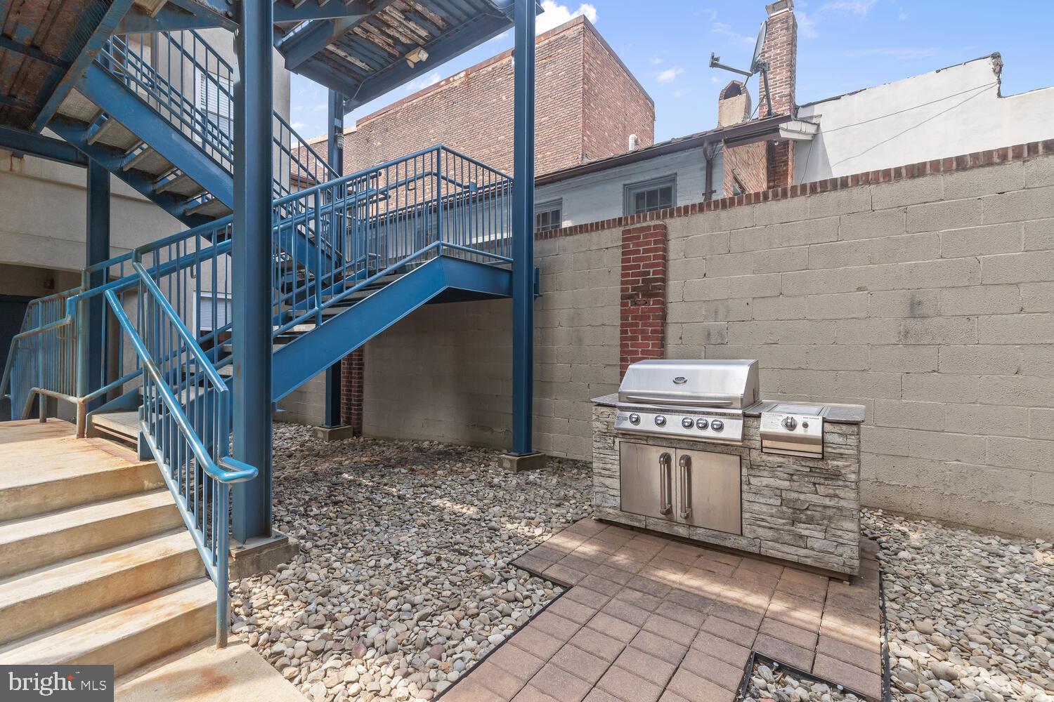 FELLS POINT HISTORIC DISTRICT - Residential