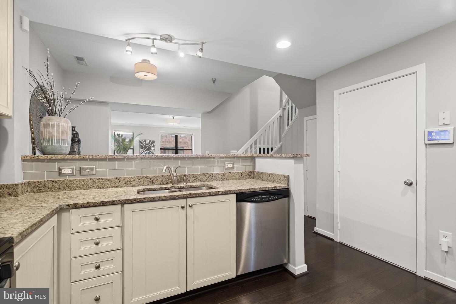 FELLS POINT HISTORIC DISTRICT - Residential