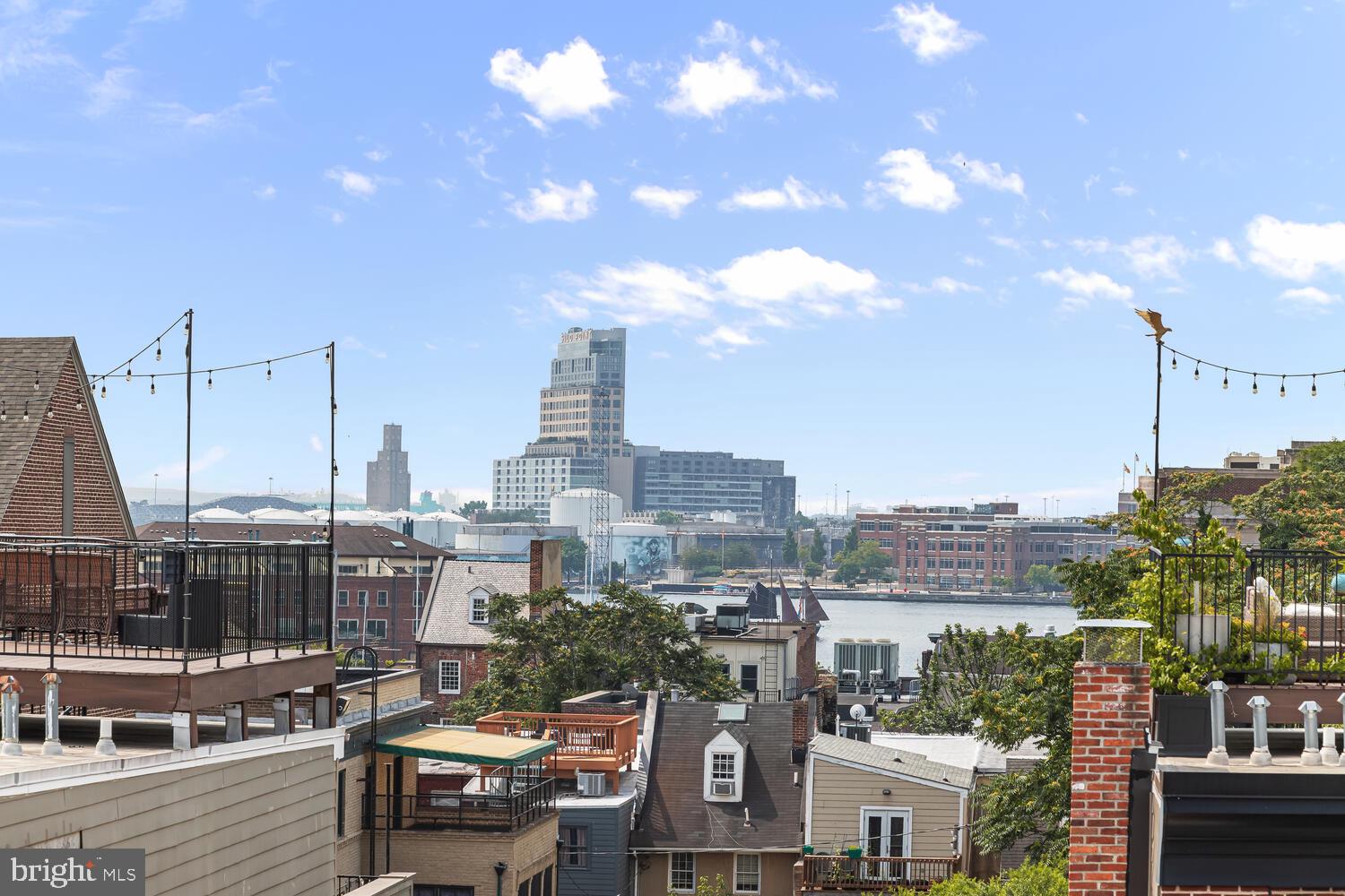 FELLS POINT HISTORIC DISTRICT - Residential