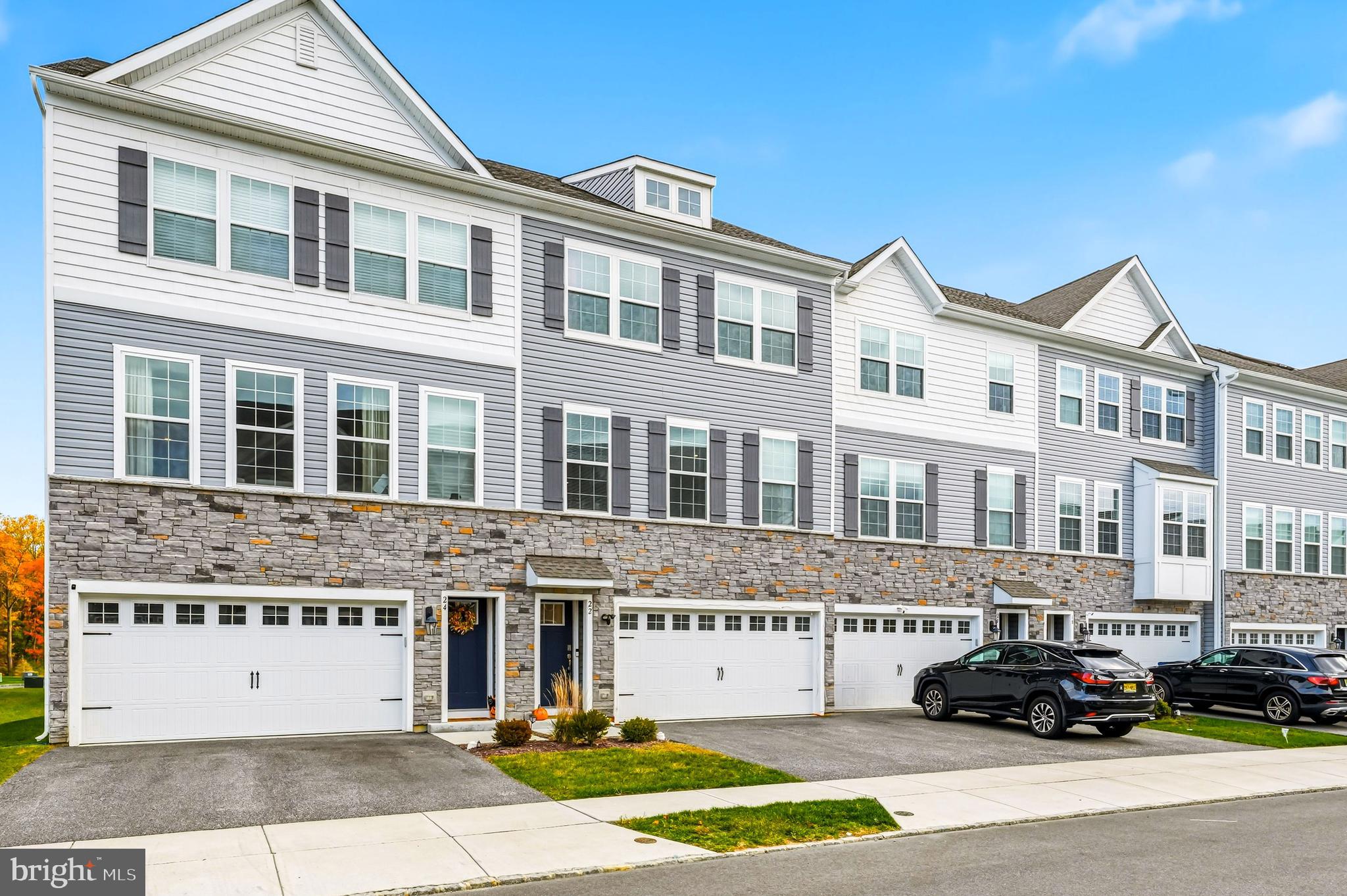 22 CARDINAL WAY