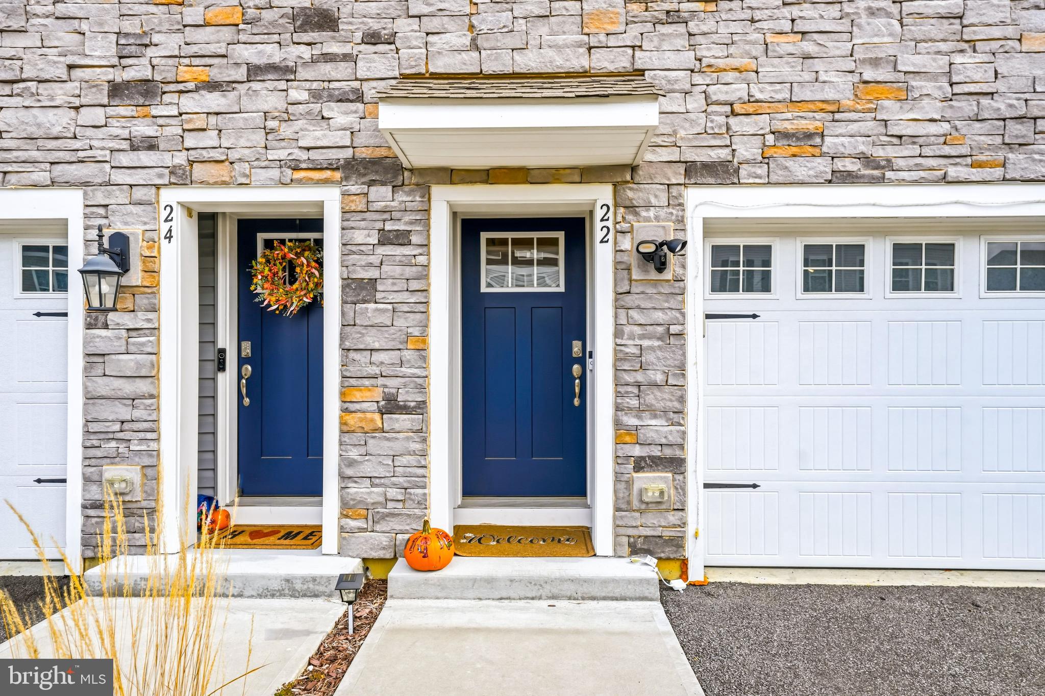 22 CARDINAL WAY