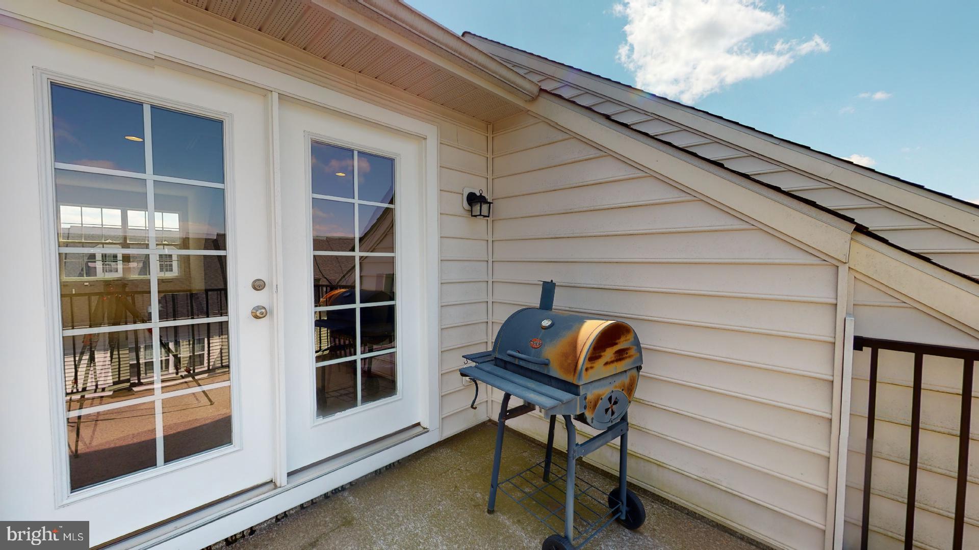 SMITH HOME FARM - Residential