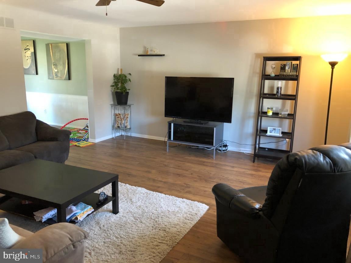 ELVATON TOWNE CONDO - Residential Lease