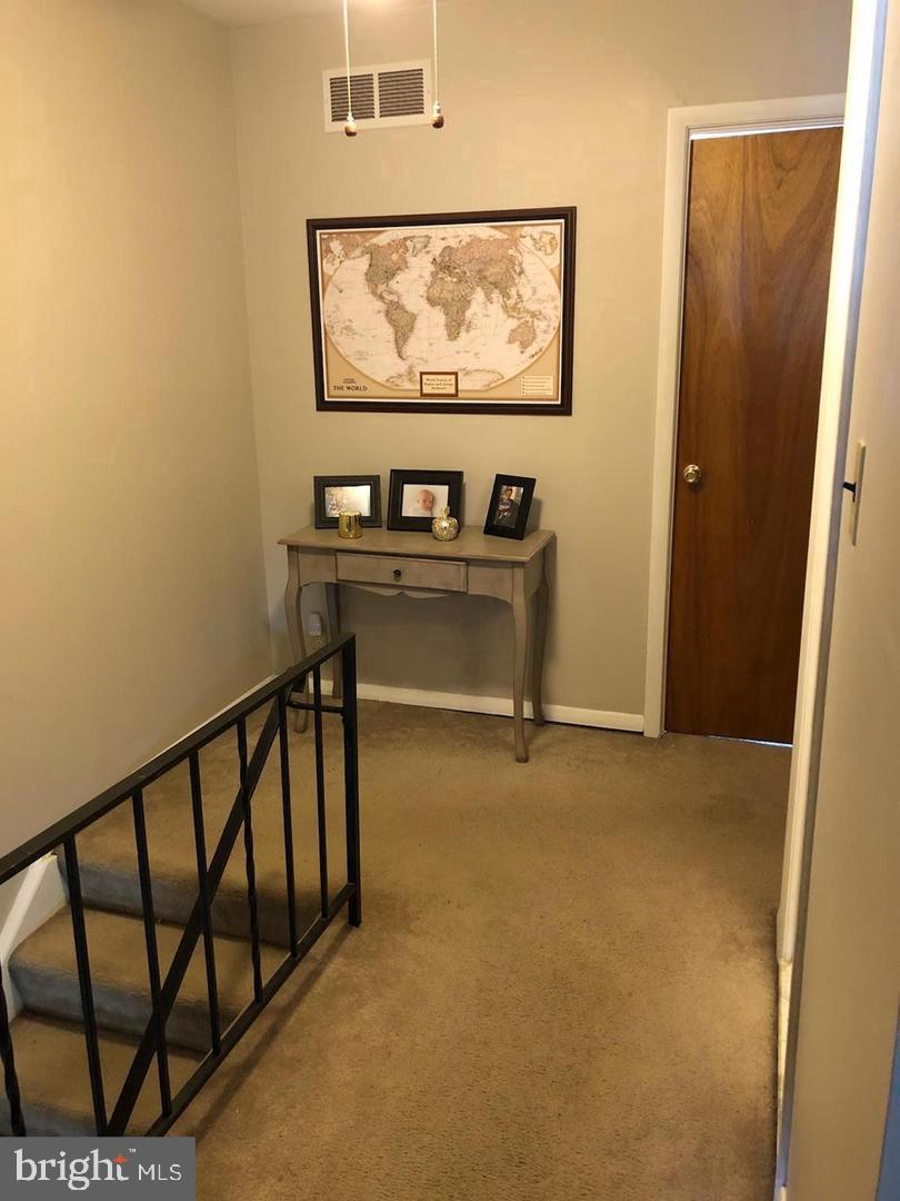 ELVATON TOWNE CONDO - Residential Lease