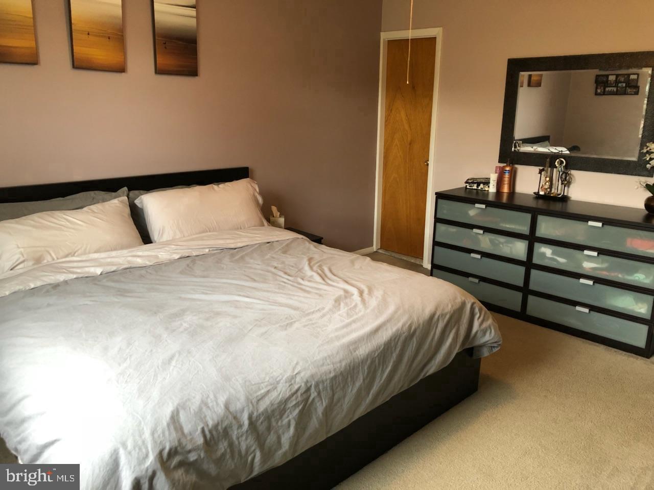 ELVATON TOWNE CONDO - Residential Lease