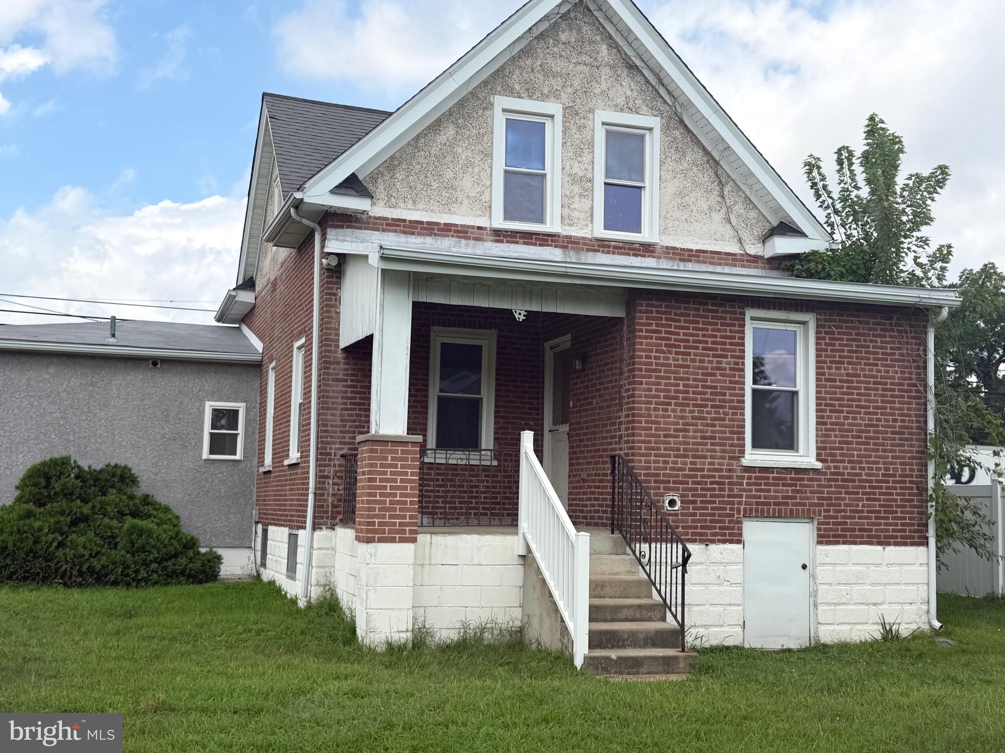 207 S GOVERNOR PRINTZ BOULEVARD