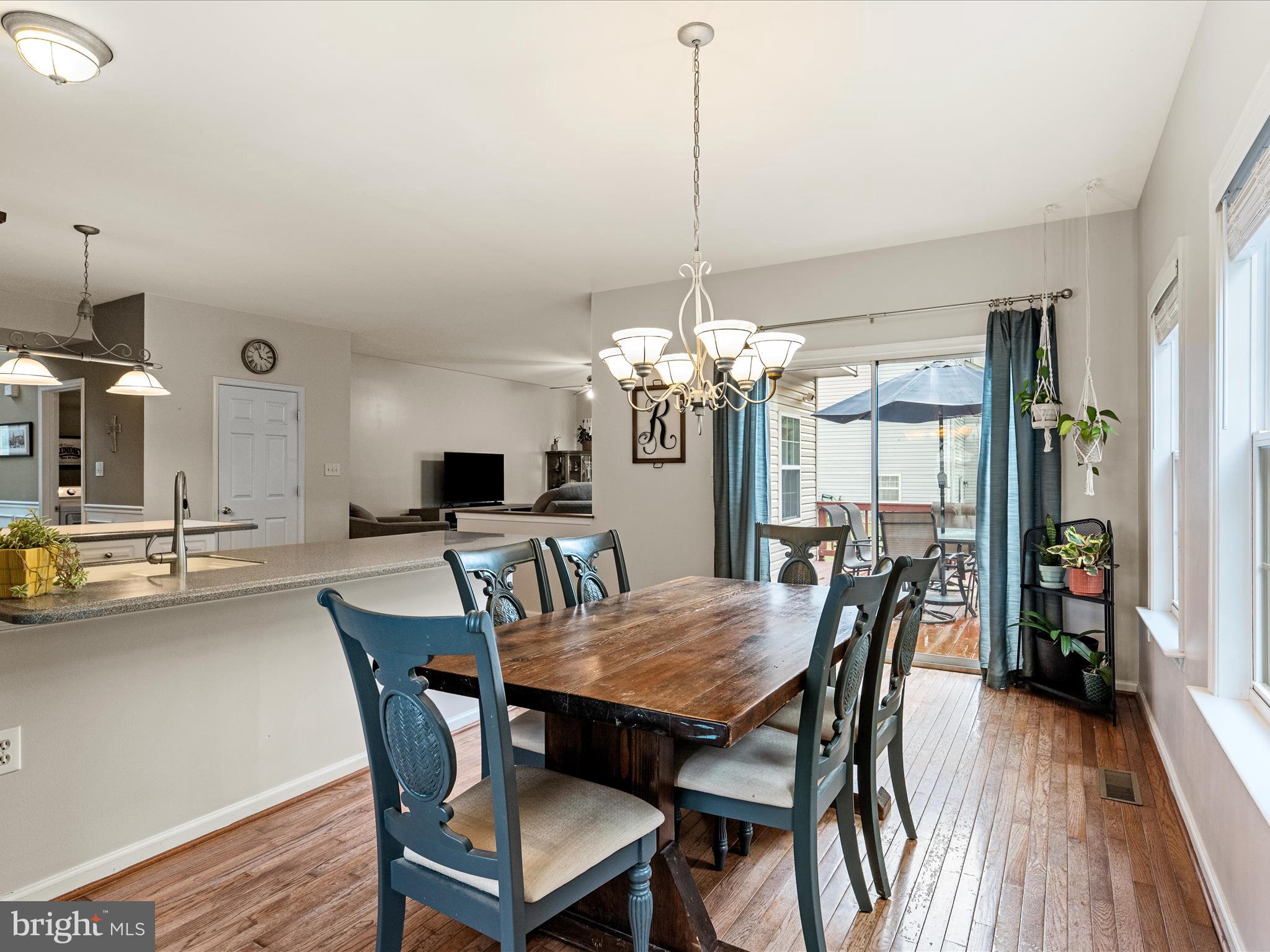 LOCUST HILL - Residential