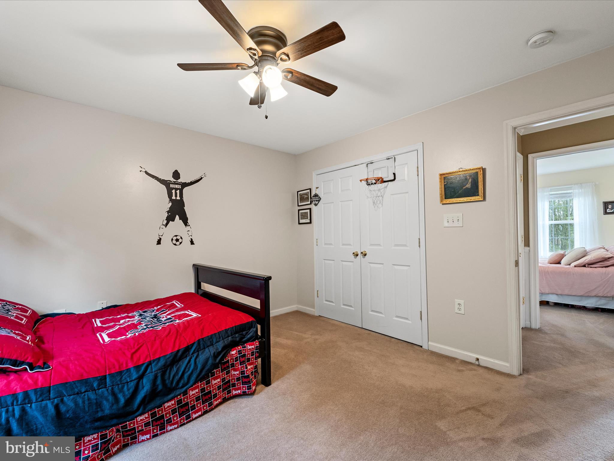 LOCUST HILL - Residential