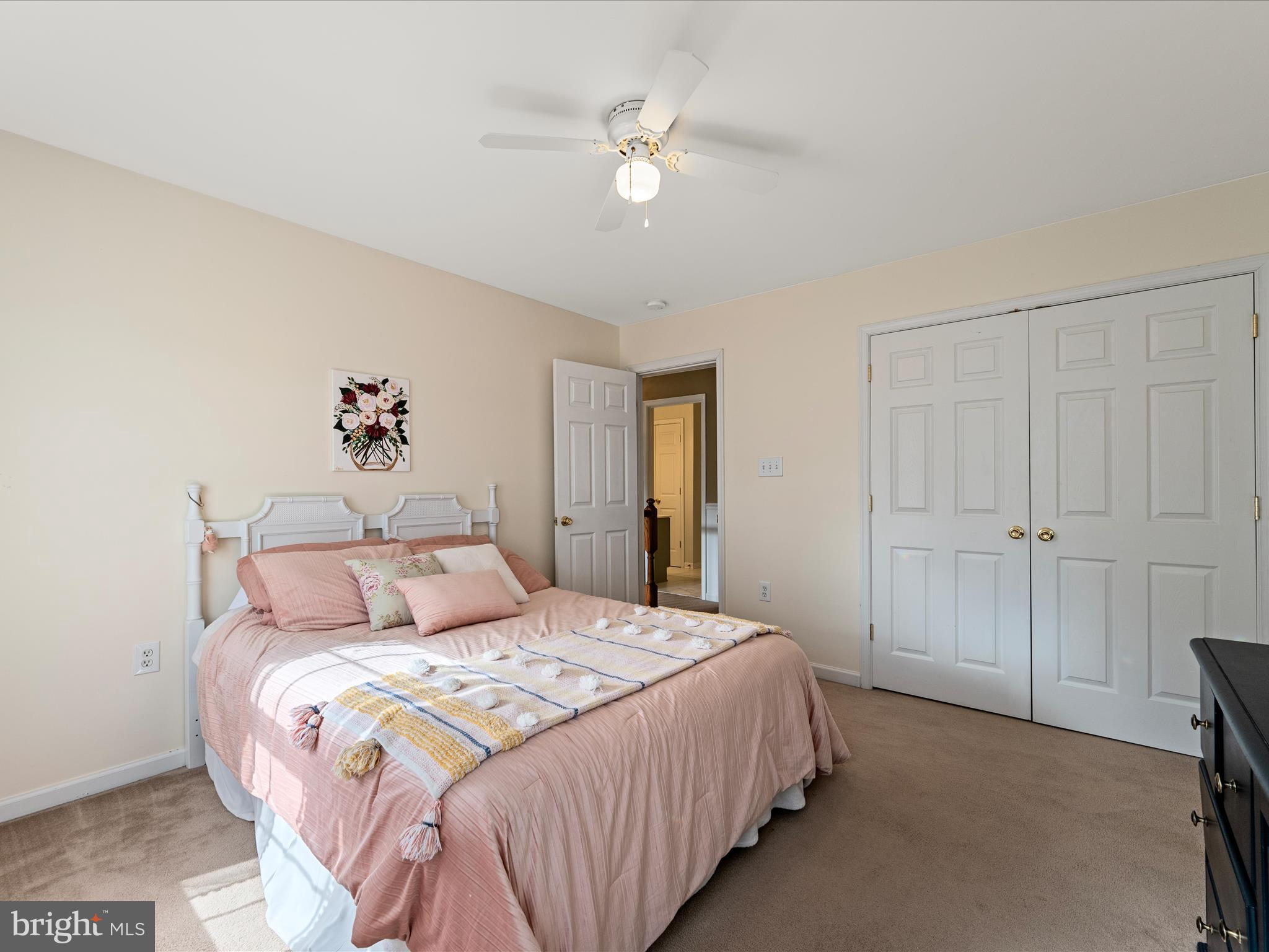 LOCUST HILL - Residential