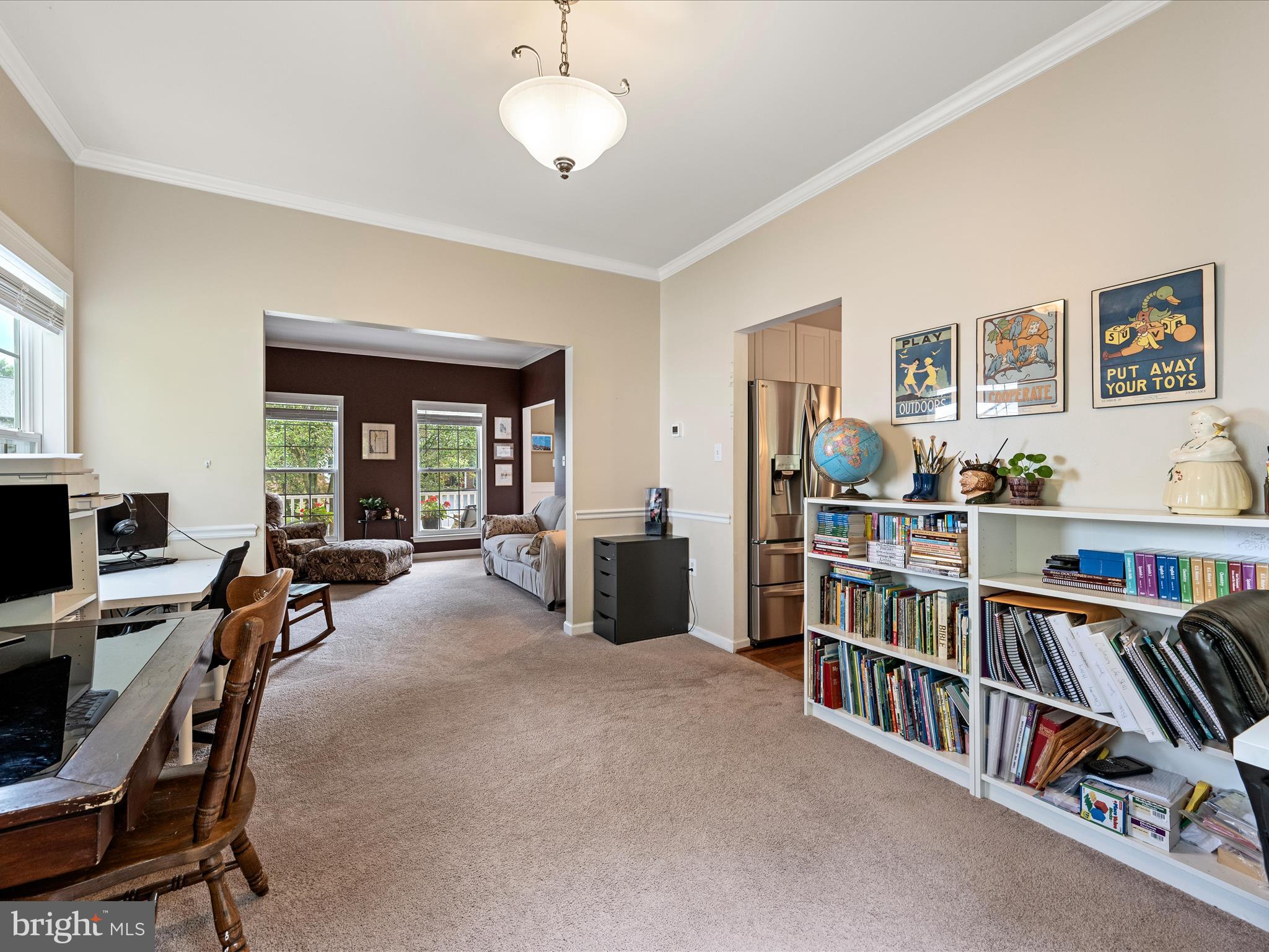 LOCUST HILL - Residential