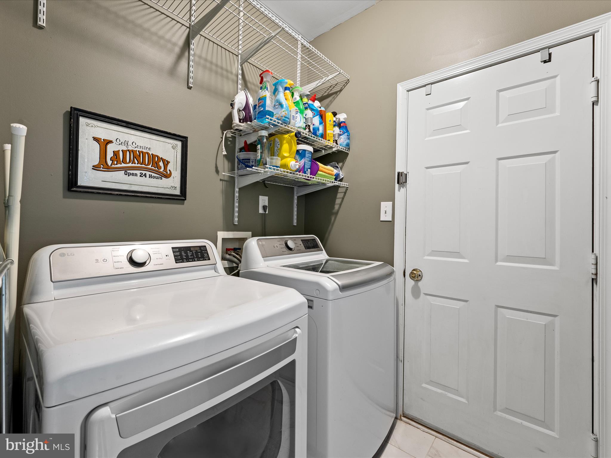 LOCUST HILL - Residential