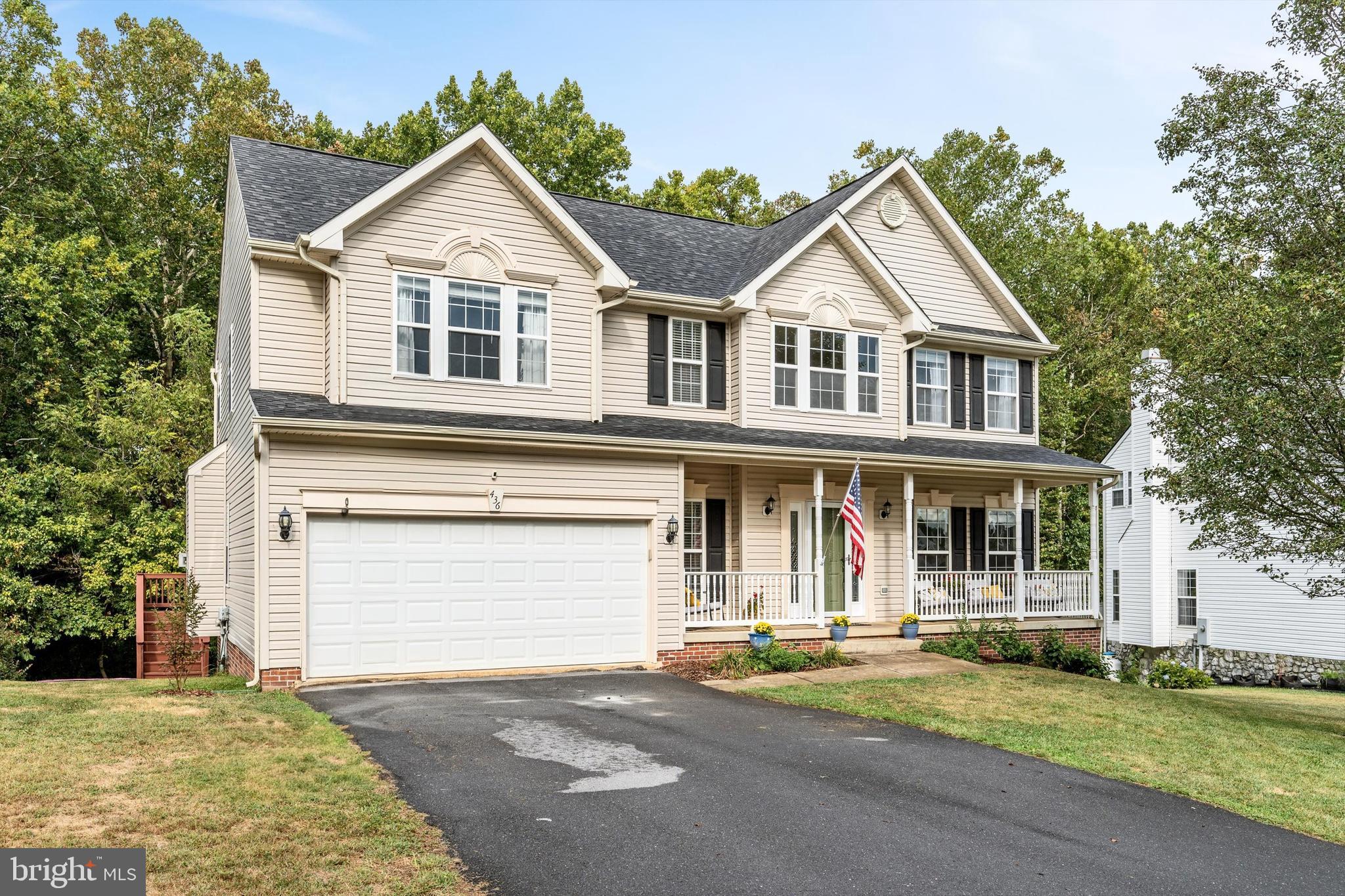 LOCUST HILL - Residential