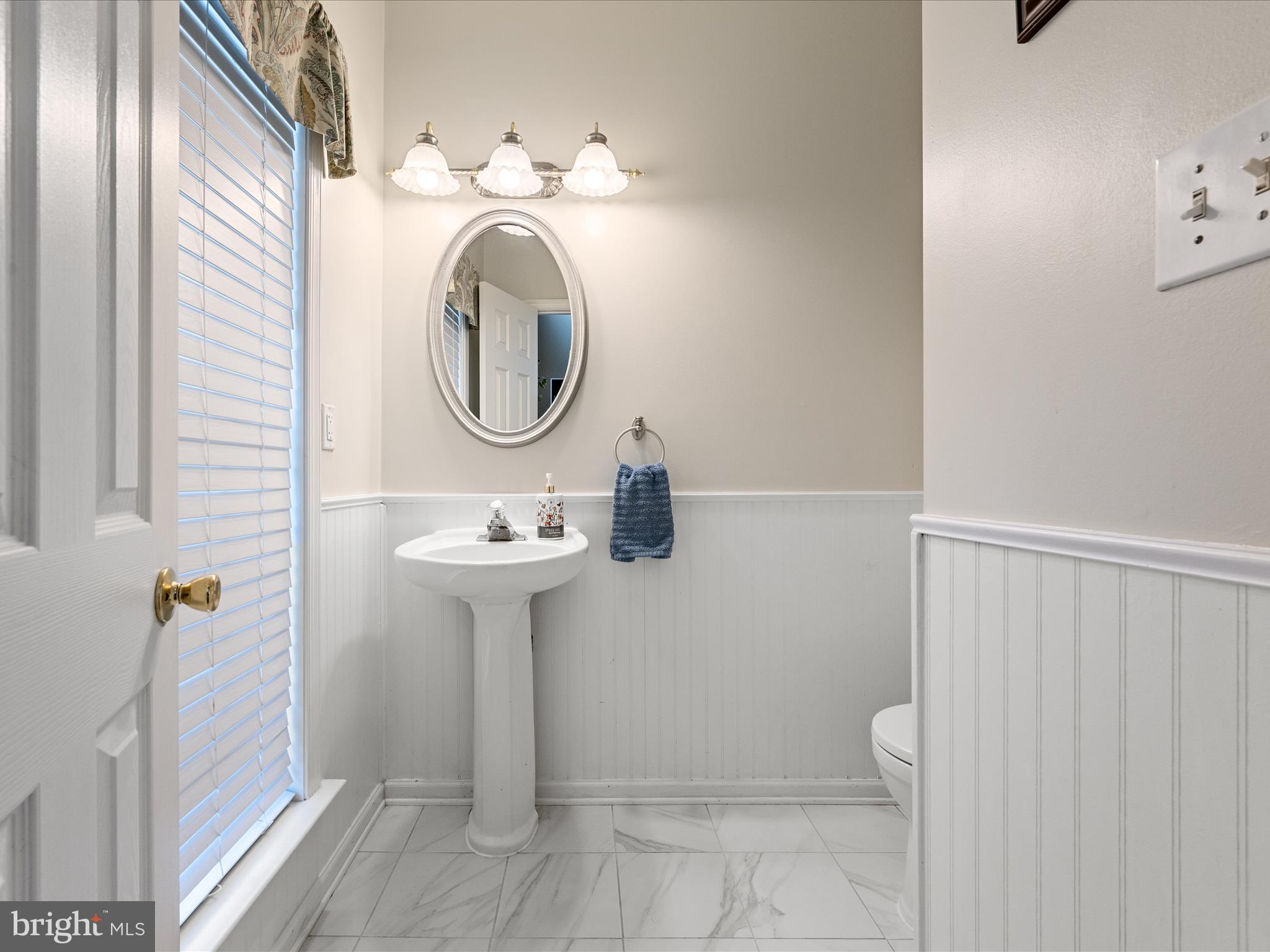 LOCUST HILL - Residential