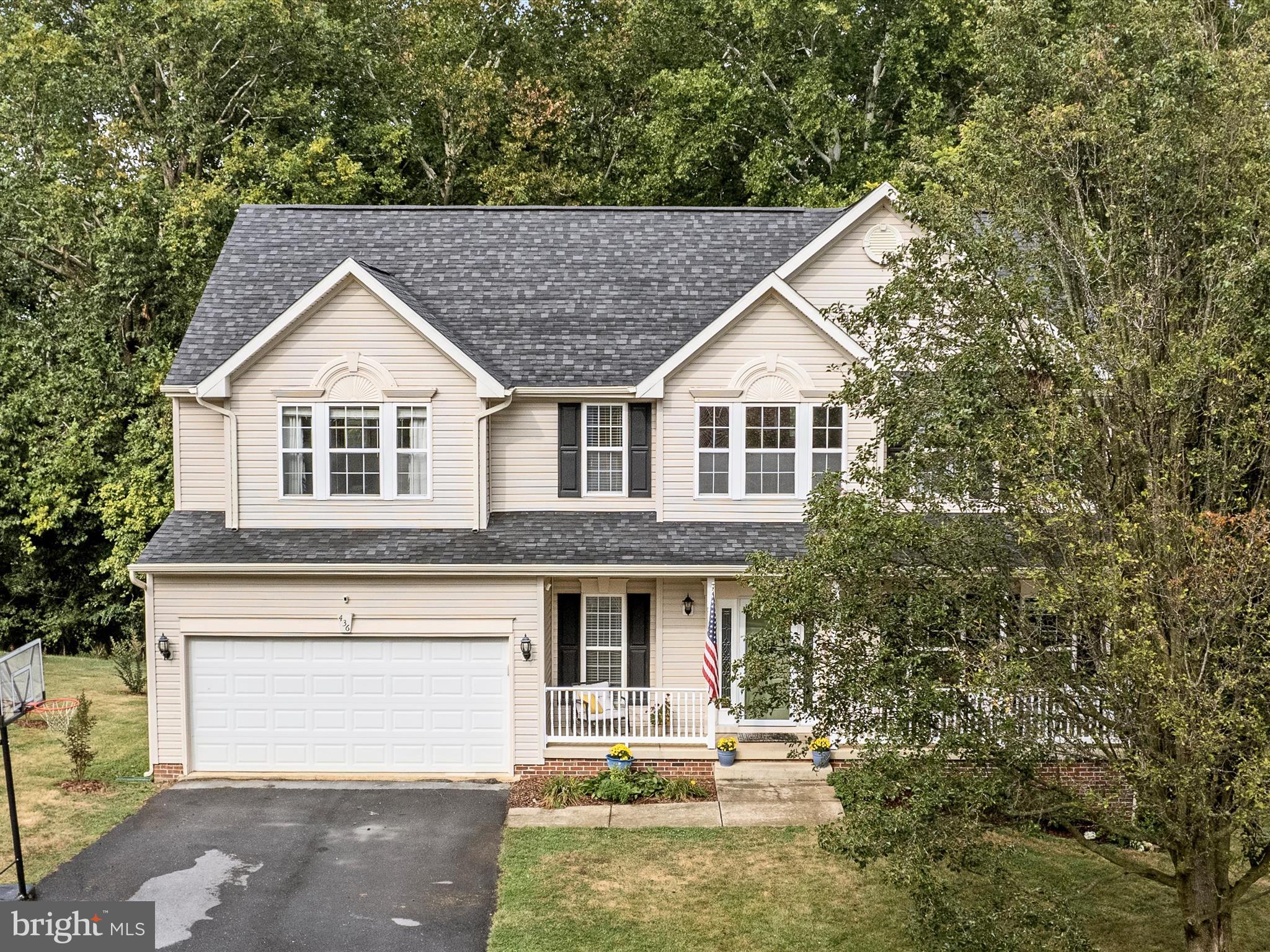 LOCUST HILL - Residential