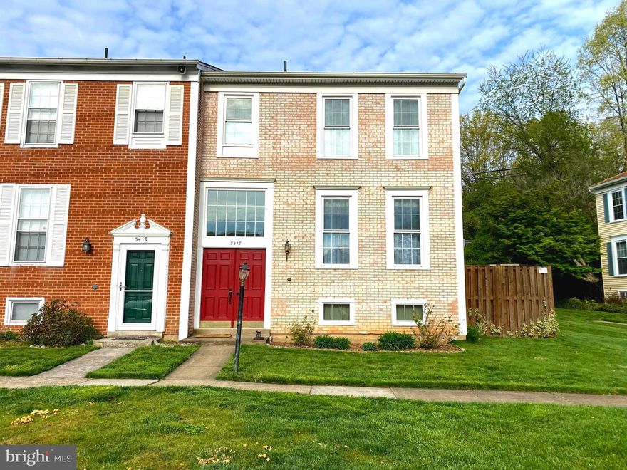 Welcome to Helm Ct located in the premier Glen Cove community in the heart of Fairfax. This is a special end-unit townhouse complete with an inviting double door double story foyer and expansive rear patio designed for year round entertaining. The true chef's kitchen features cabinets on two sides, range with hood exhaust, and island with plenty of space for just about any food prep which also doubles as overflow dining space accommodating up to six pull up bar stools. The home has upgraded paint and trim throughout, upgraded flooring throughout, a third full bathroom and fourth bedroom in lower level w/fireplace and much much more. Come and see!