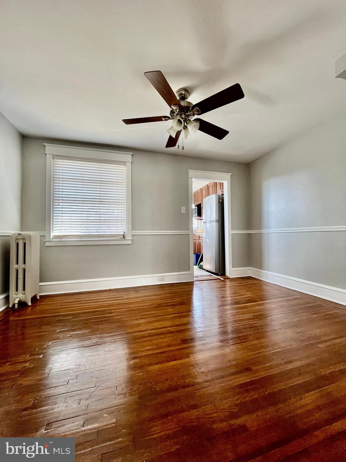 EAST FALLS - Residential Lease