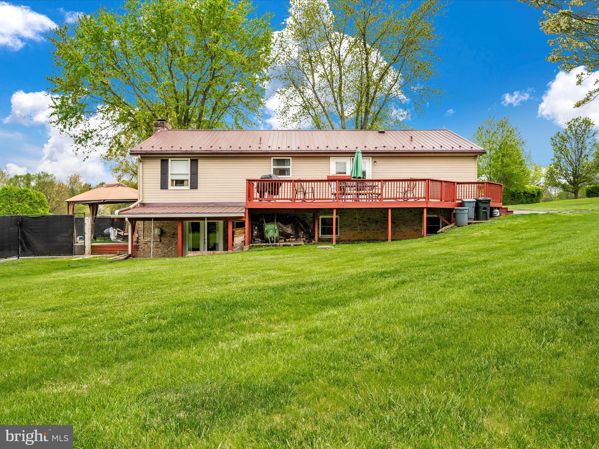 BATTLEFIELD KNOLLS - Residential