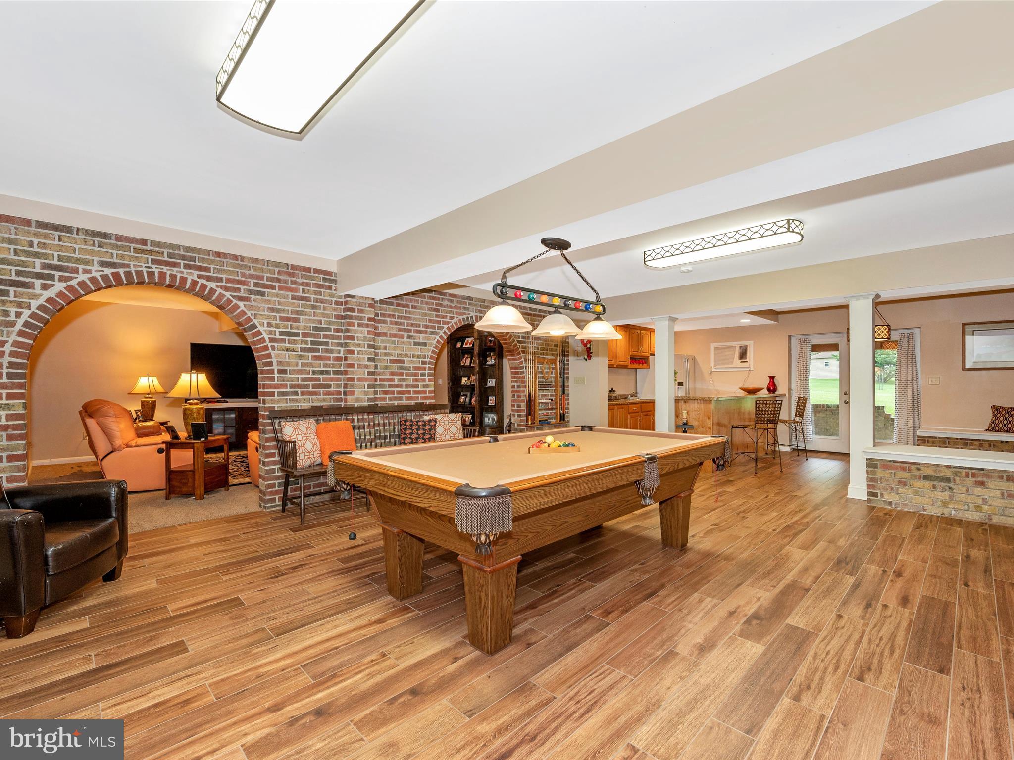 BATTLEFIELD KNOLLS - Residential