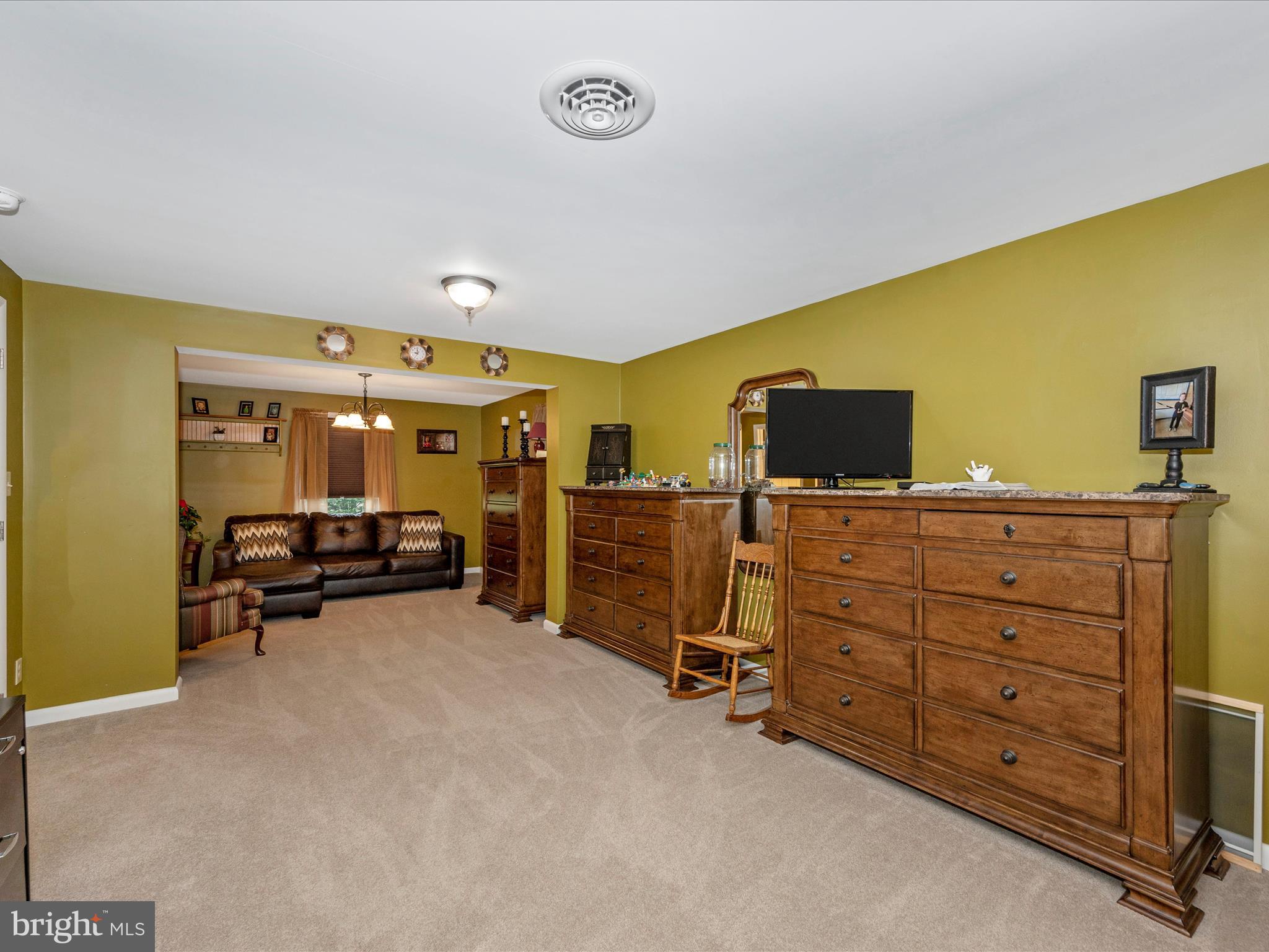 BATTLEFIELD KNOLLS - Residential