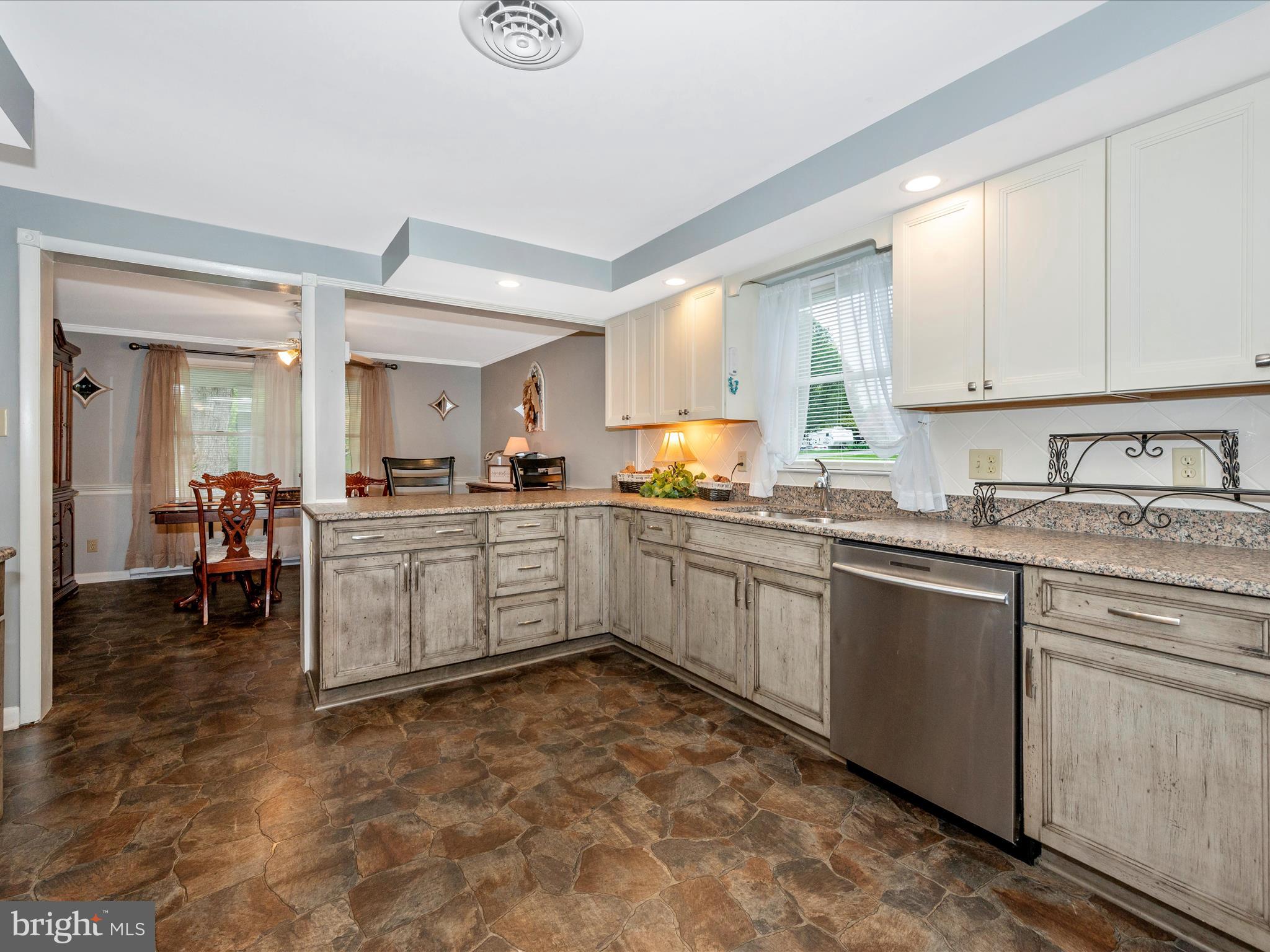 BATTLEFIELD KNOLLS - Residential