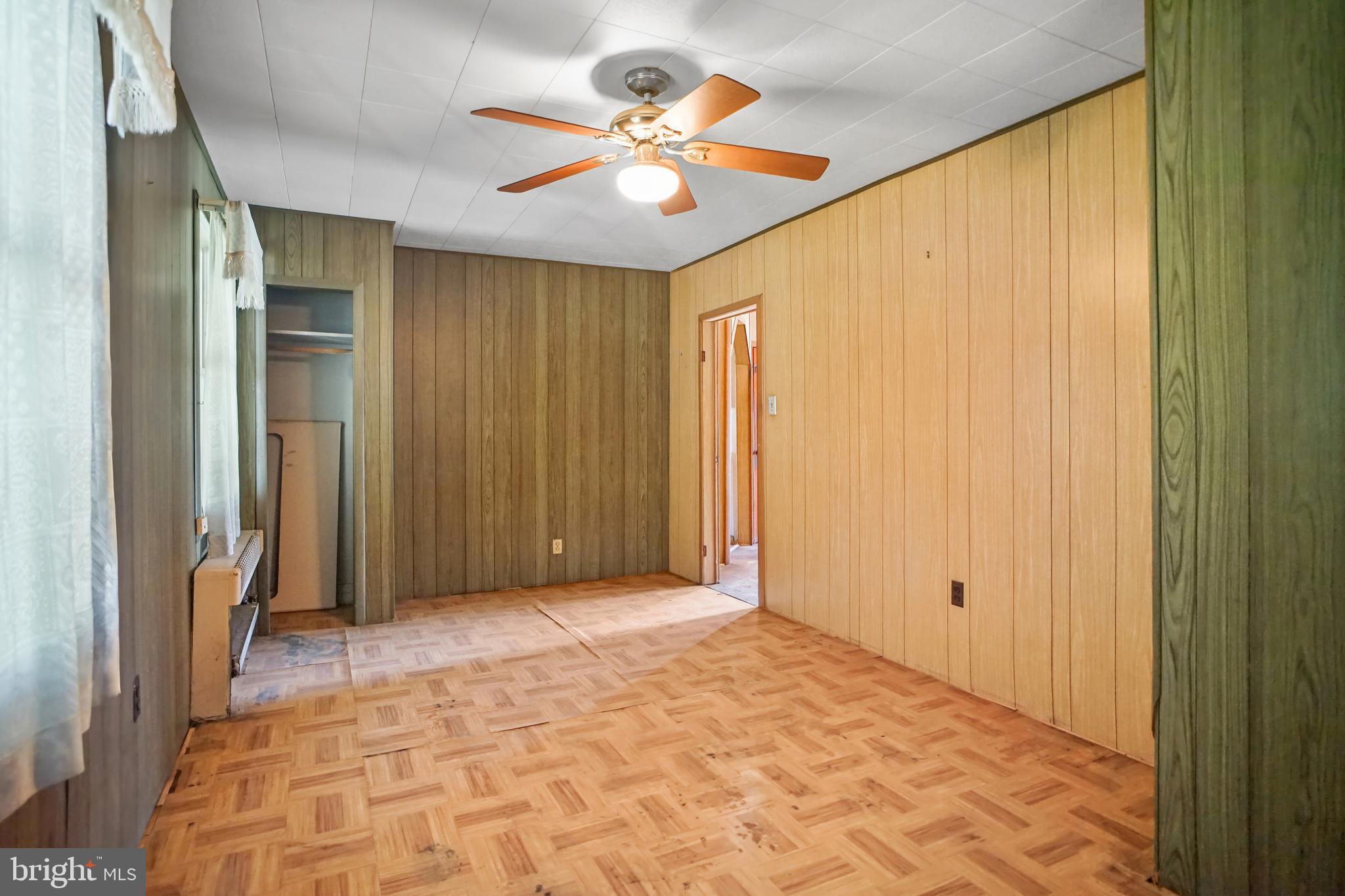 GARLAND PARK - Residential