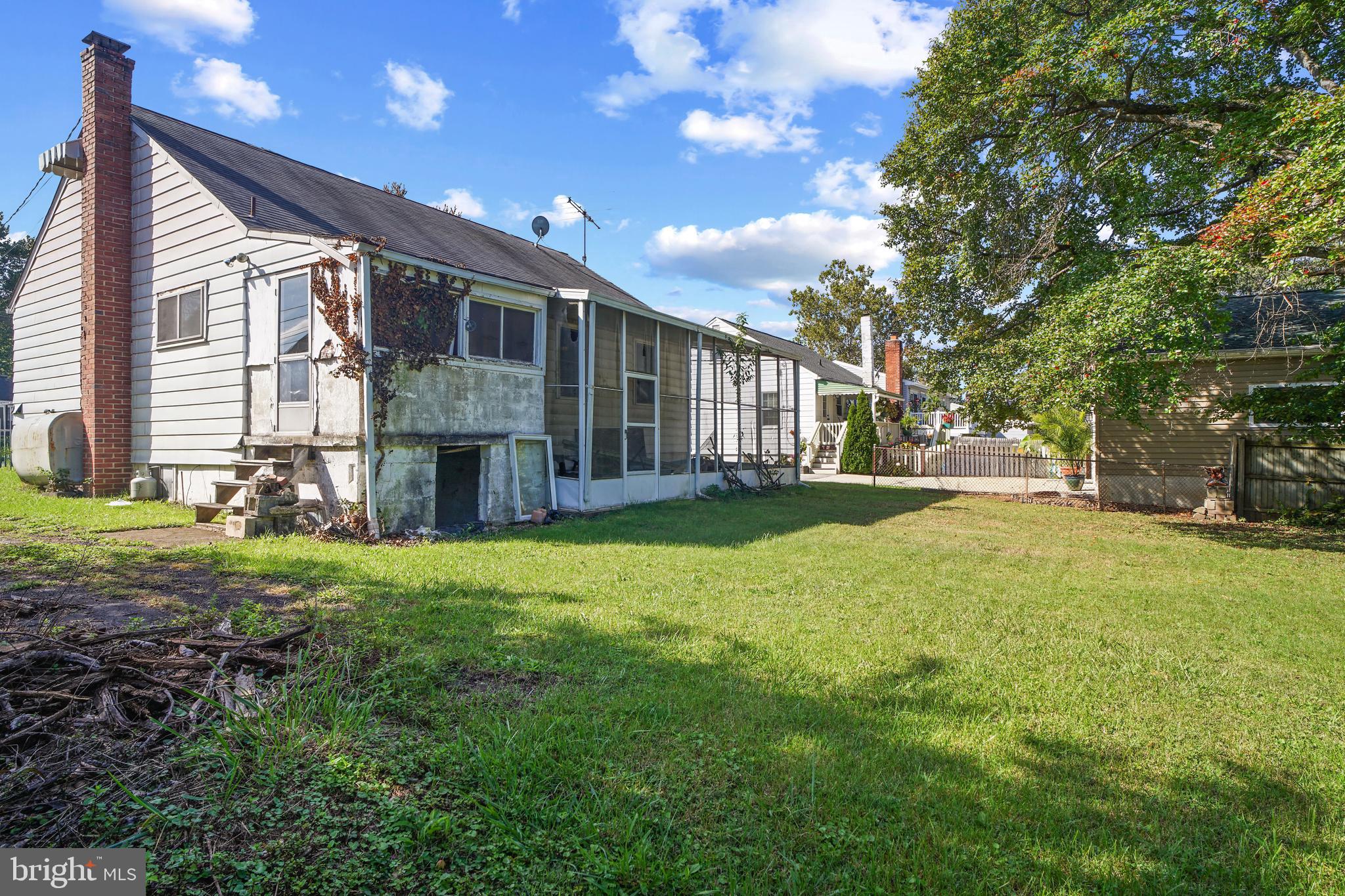 GARLAND PARK - Residential