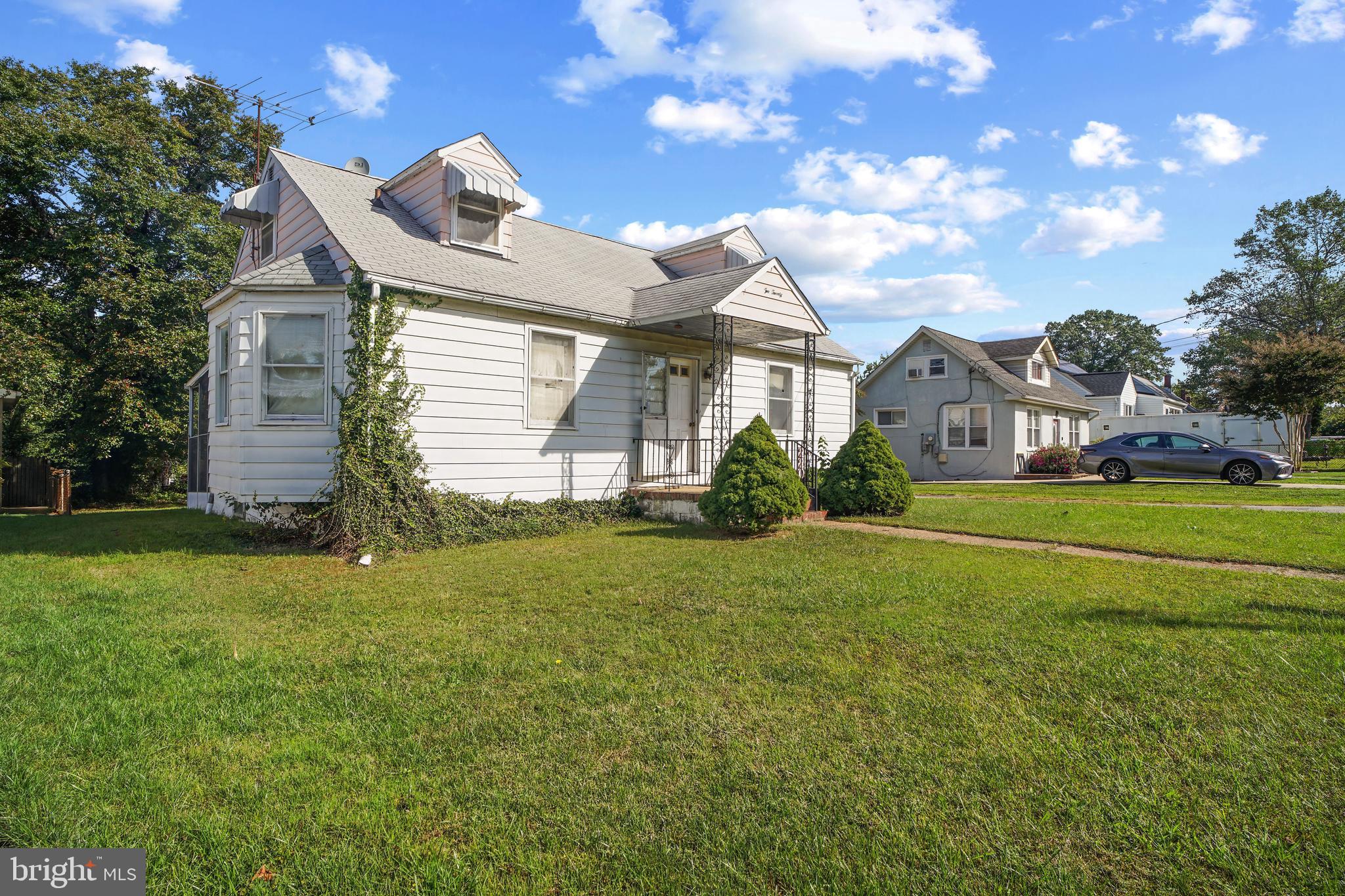 GARLAND PARK - Residential