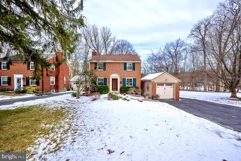 Photo of 301 Eagle Road, WAYNE, PA 19087 (MLS # PADE2107438)