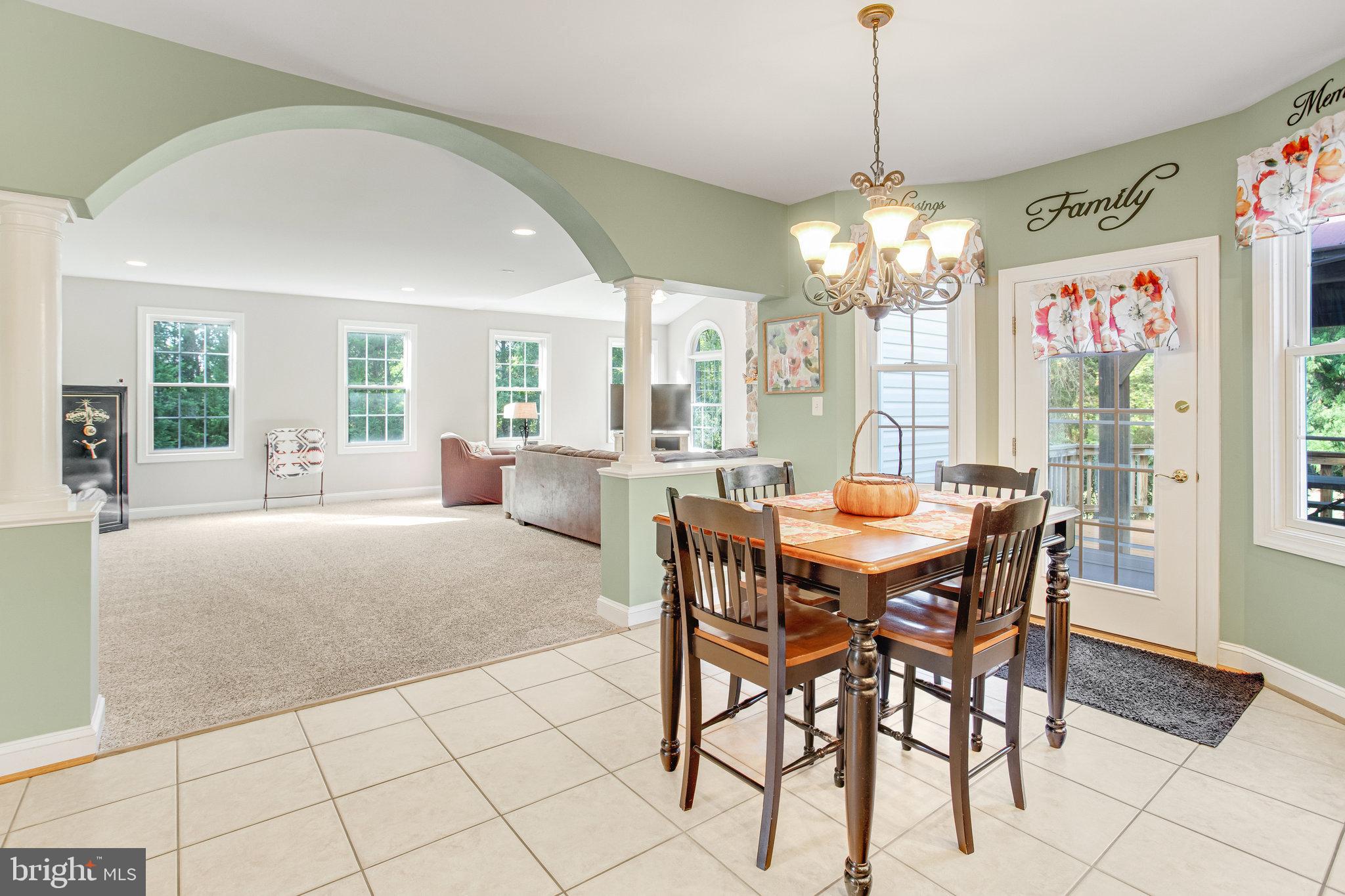 MACKENZIE MEADOWS - Residential