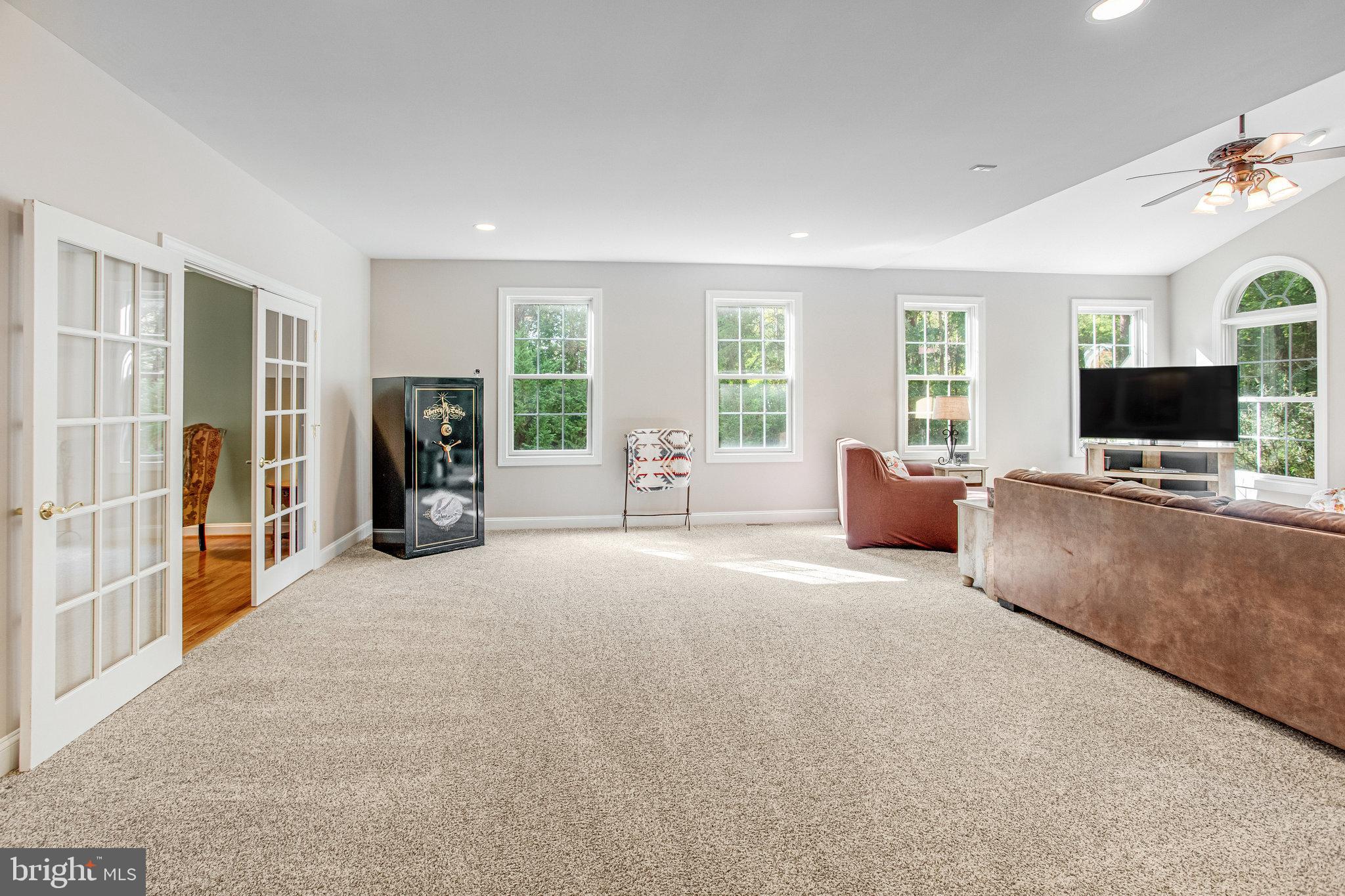 MACKENZIE MEADOWS - Residential