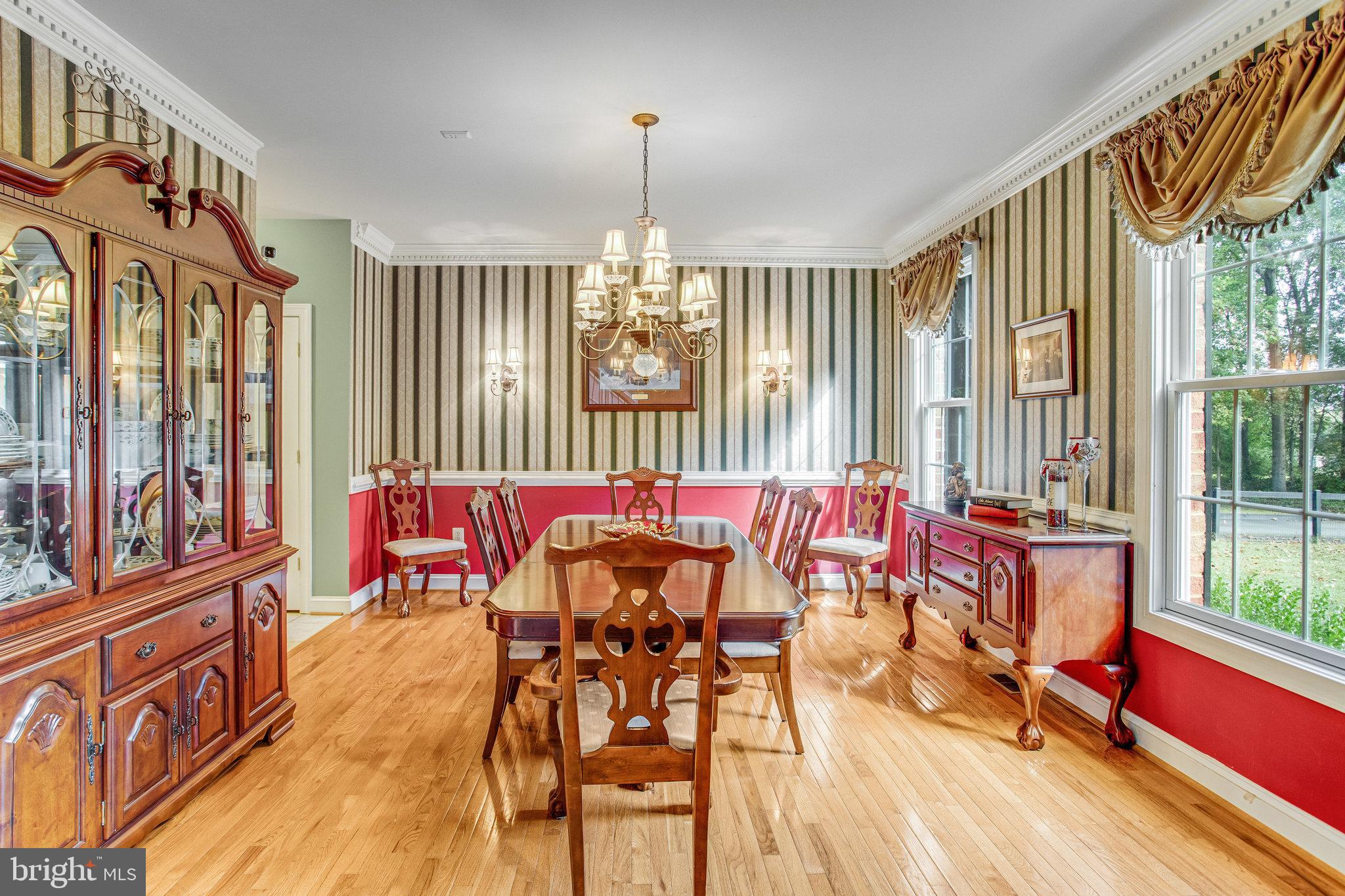 MACKENZIE MEADOWS - Residential