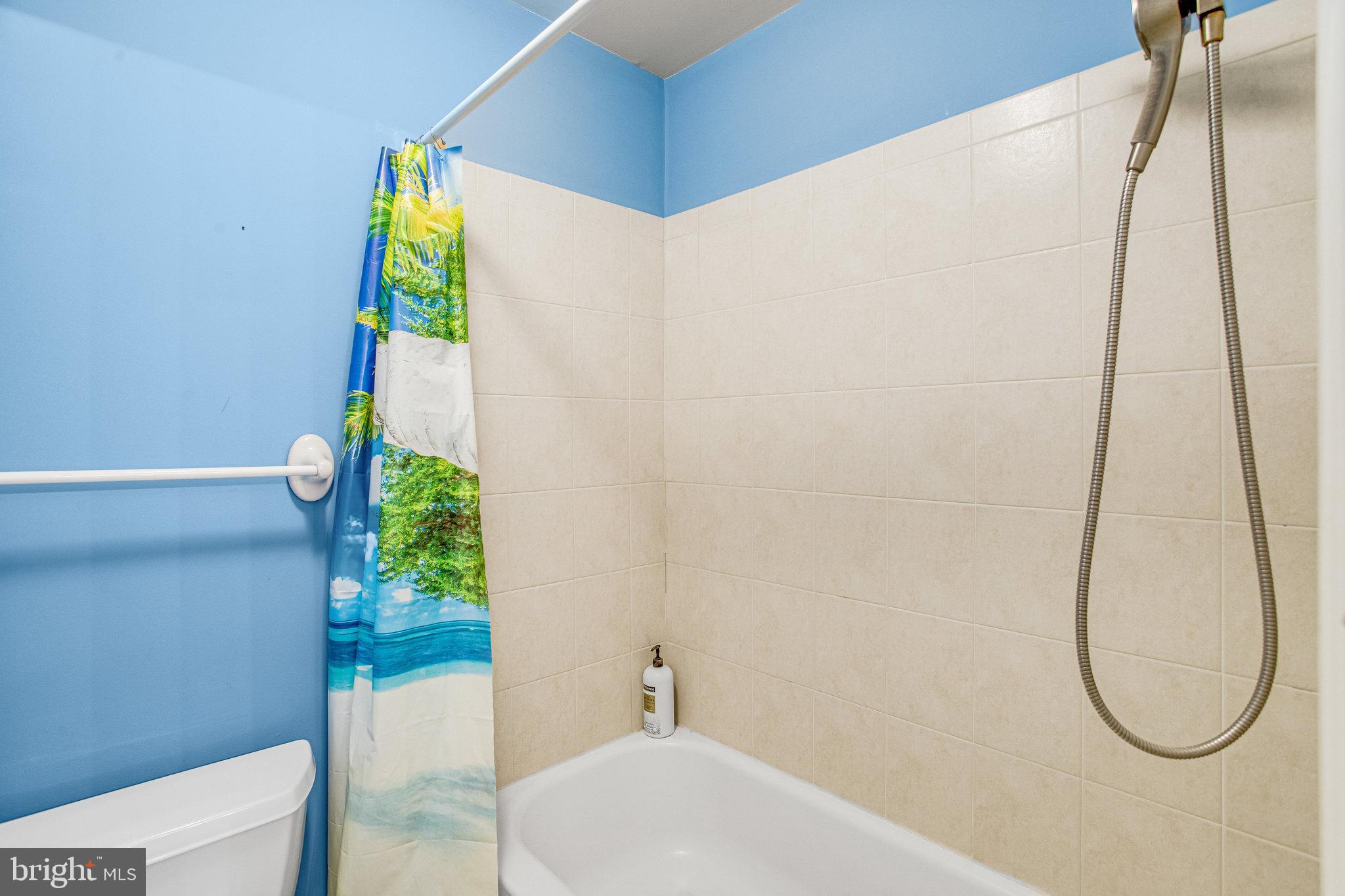 MACKENZIE MEADOWS - Residential