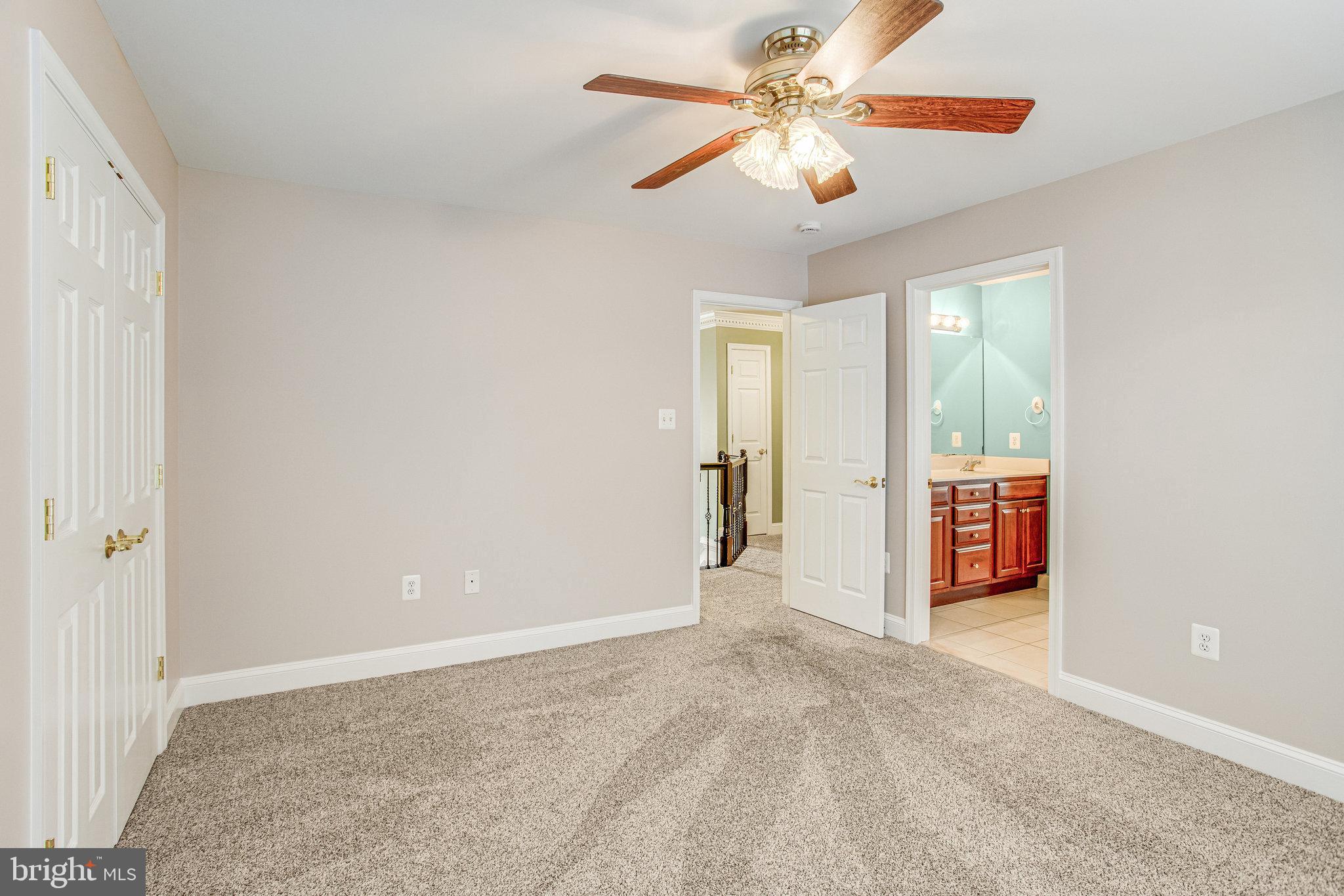 MACKENZIE MEADOWS - Residential